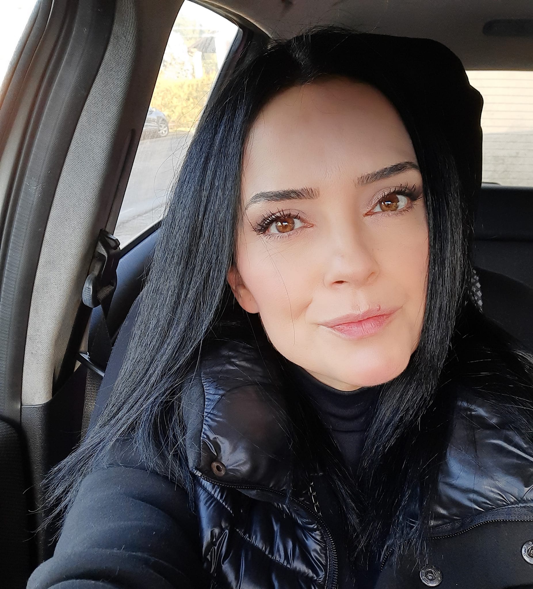 Cu ce se ocupă Magda Vasiliu în Italia, după ce a renunțat la televiziune ca să își salveze fiul bolnav de cancer: „Lucrez în contact direct cu clienții”