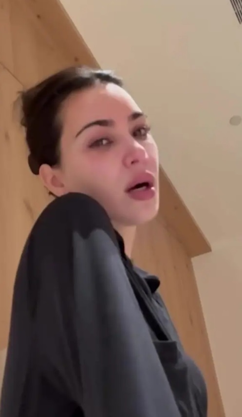 Imagini cu Kim Kardashian plângând în timp ce învăța pentru examenul de barou. A picat, dar e determinată să devină avocat, în ciuda eșecului