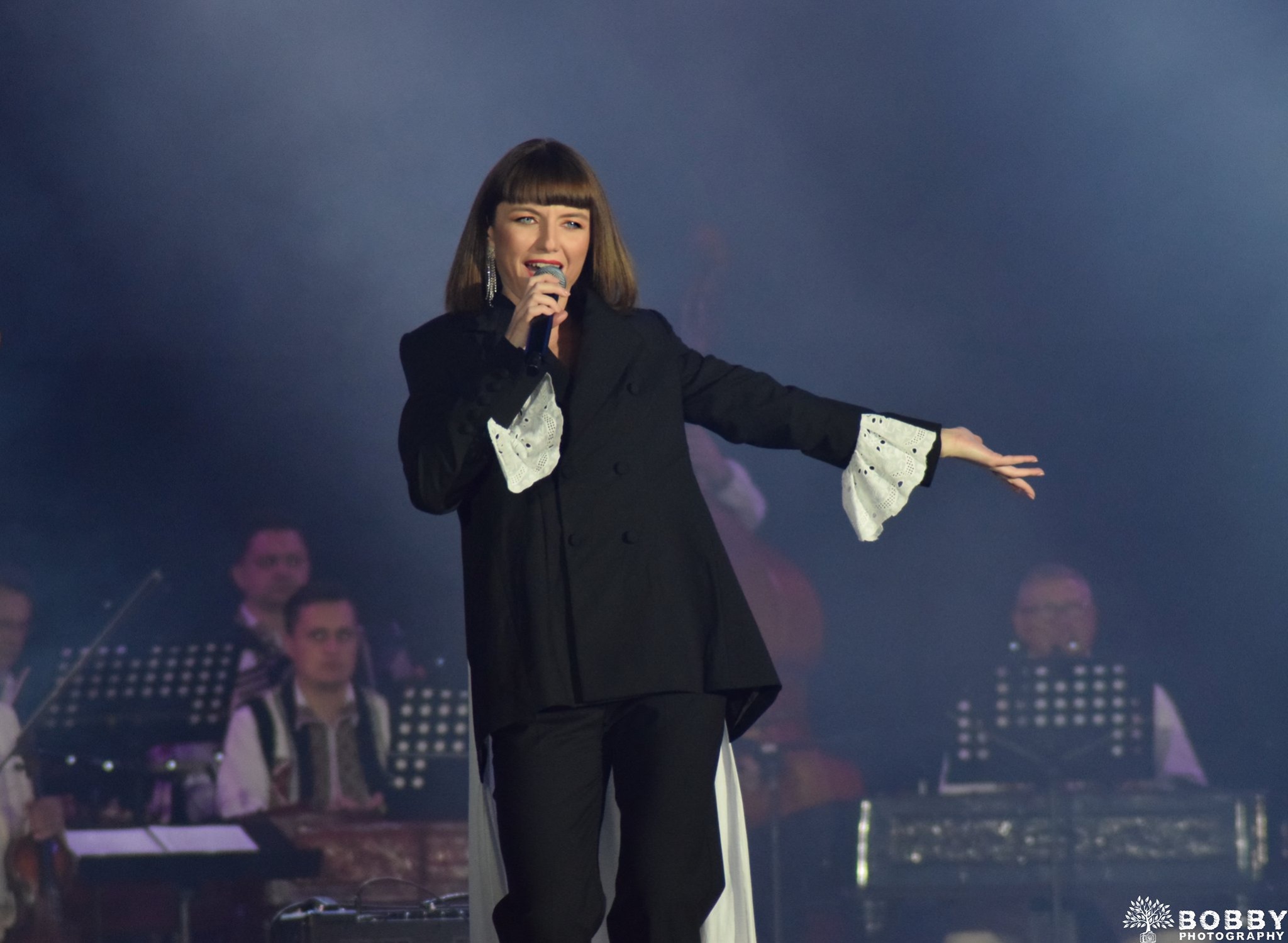 Alexandra Ungureanu, după despărțirea de DJ Gojira: „Viața mea, cumva, pare foarte dezordonată”