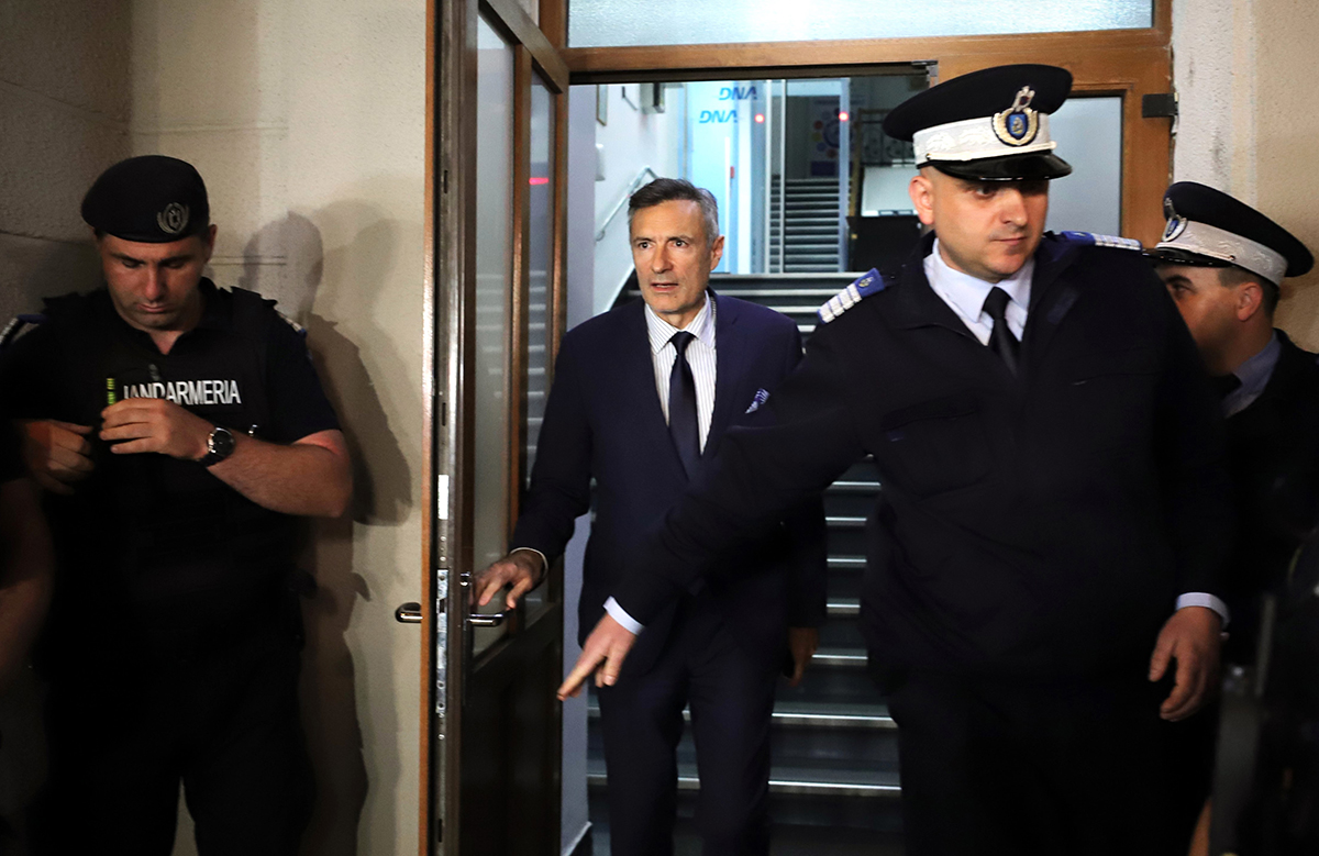 Fostul șef SRI Florian Coldea, generalul SRI Dumitru Dumbravă şi avocatul Doru Trăilă, plasaţi sub control judiciar