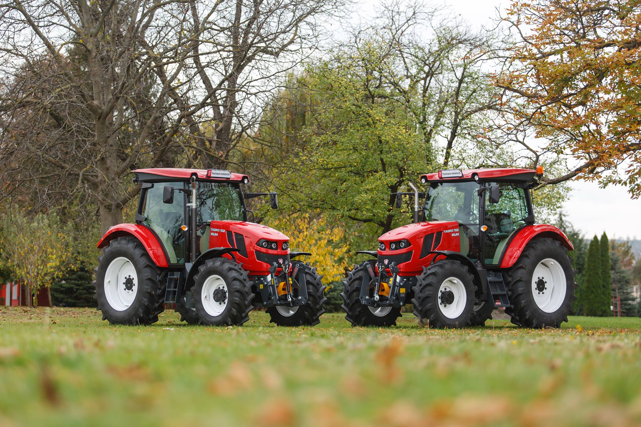 Primul tractor autentic românesc a fost lansat, după 10 ani. Imagini impresionante cu TAGRO, minunea tehnologică