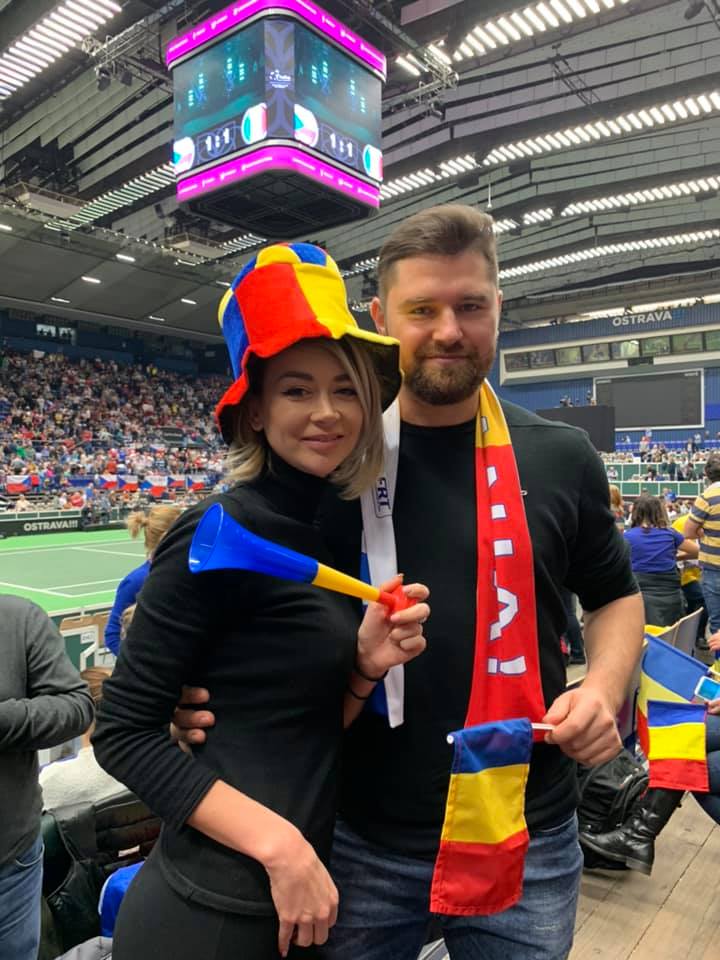 Denisa de la Bambi și-a dat planurile peste cap ca să le vadă pe Halep &co la meciul de tenis din Cehia | FOTO & VIDEO
