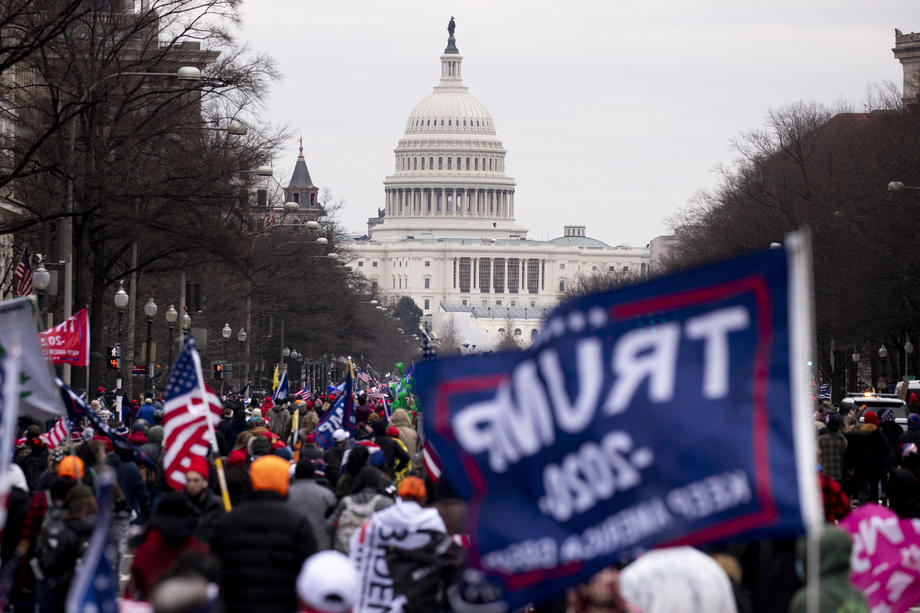 Scenele șocante din SUA, în imagini. Fotografii incredibile din Congresul american