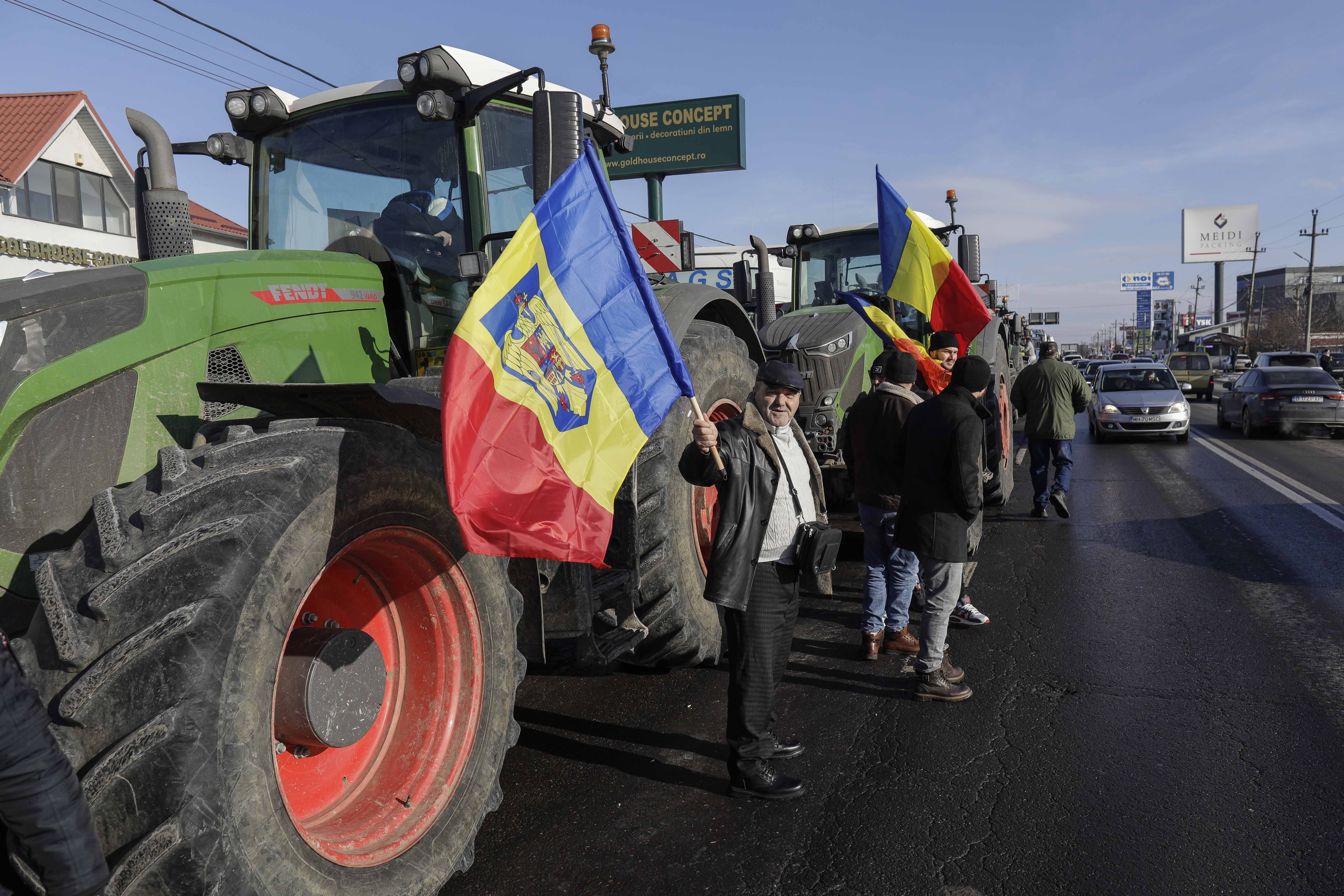 Protestul fermierilor și transportatorilor: 3 ore de discuții la Ministerul Agriculturii, 4 ore - la Transporturi, incidente la Constanța și trafic îngreunat în mai multe zone