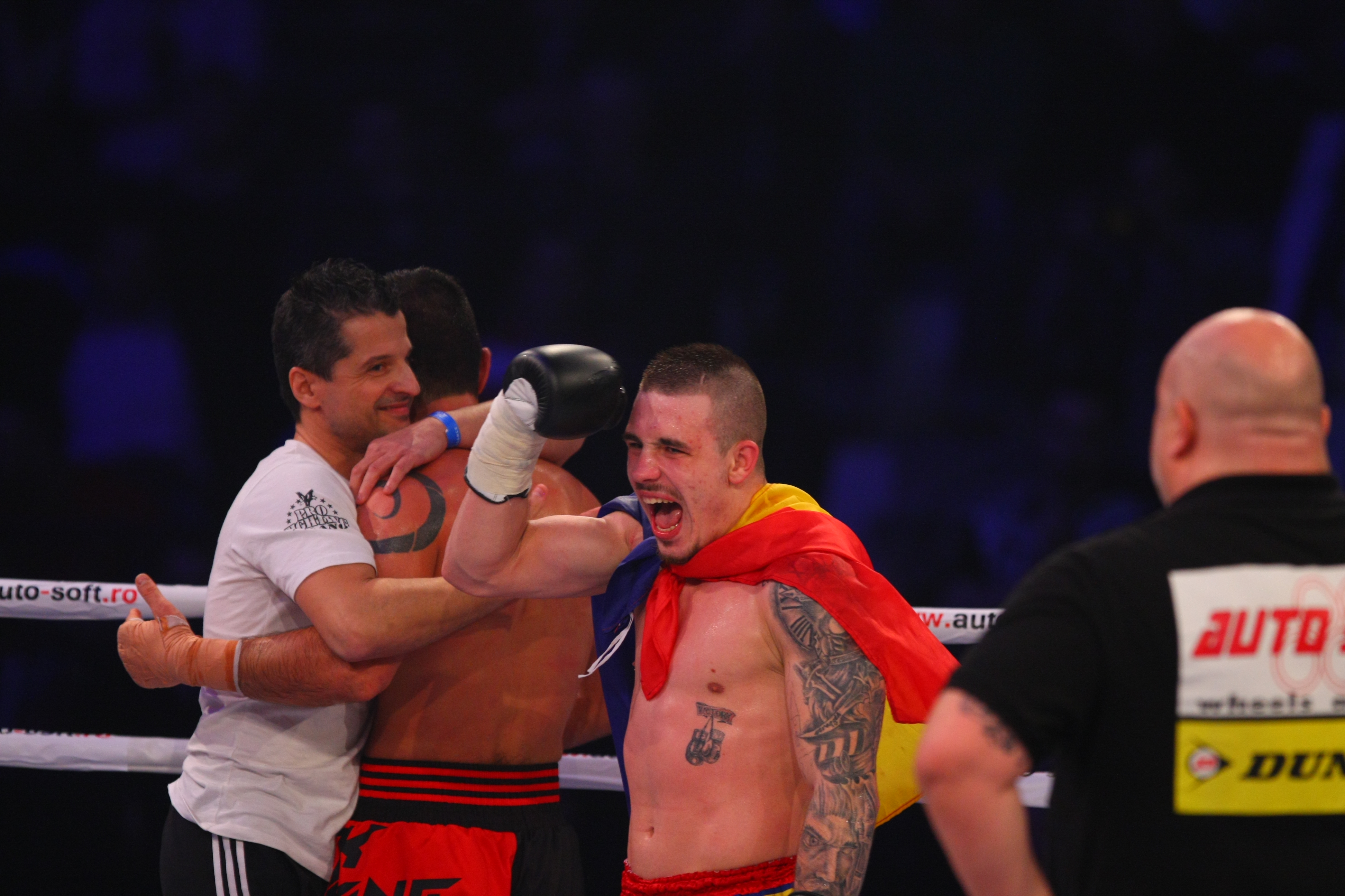 Meciul în urma căruia Amansio Paraschiv a devenit campion mondial Superkombat New Heroes! VIDEO& FOTO