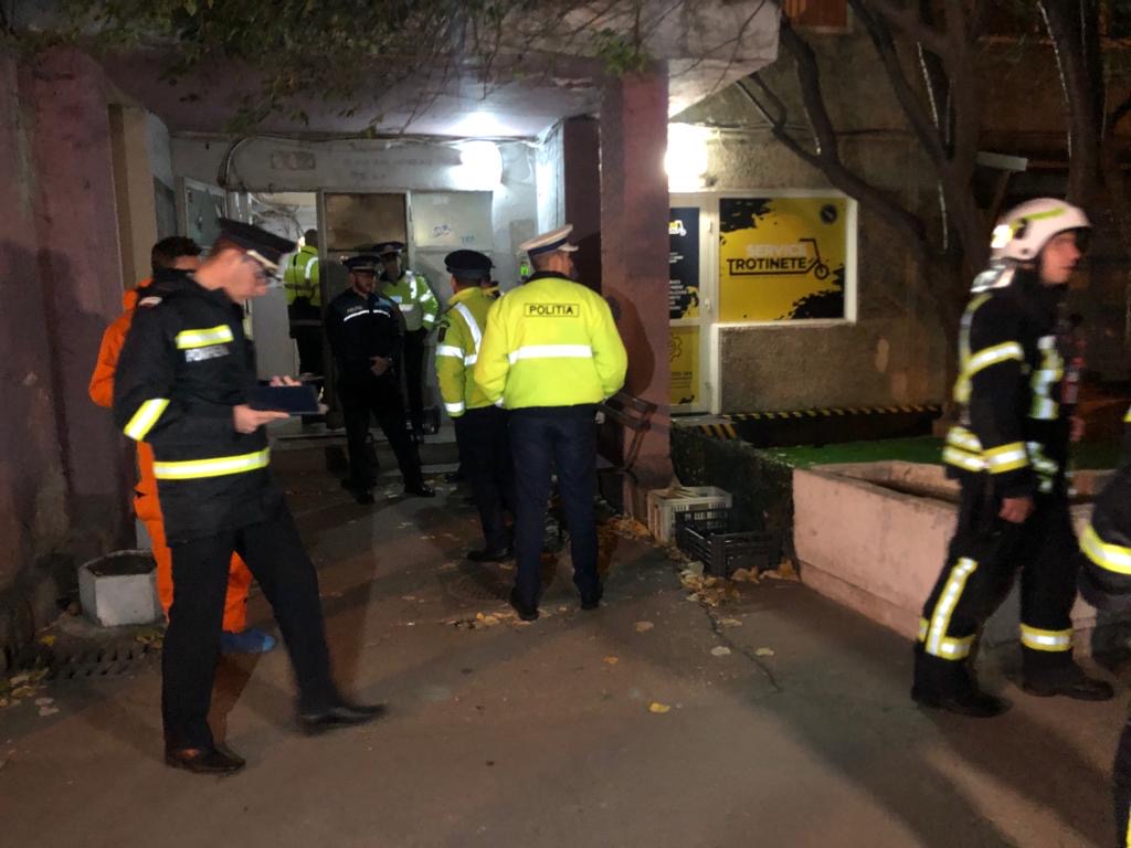 Un alt bloc din Timișoara a fost evacuat. ISU a descoperit că deratizarea a fost făcută cu aceeași firmă ca în blocul în care au murit trei oameni
