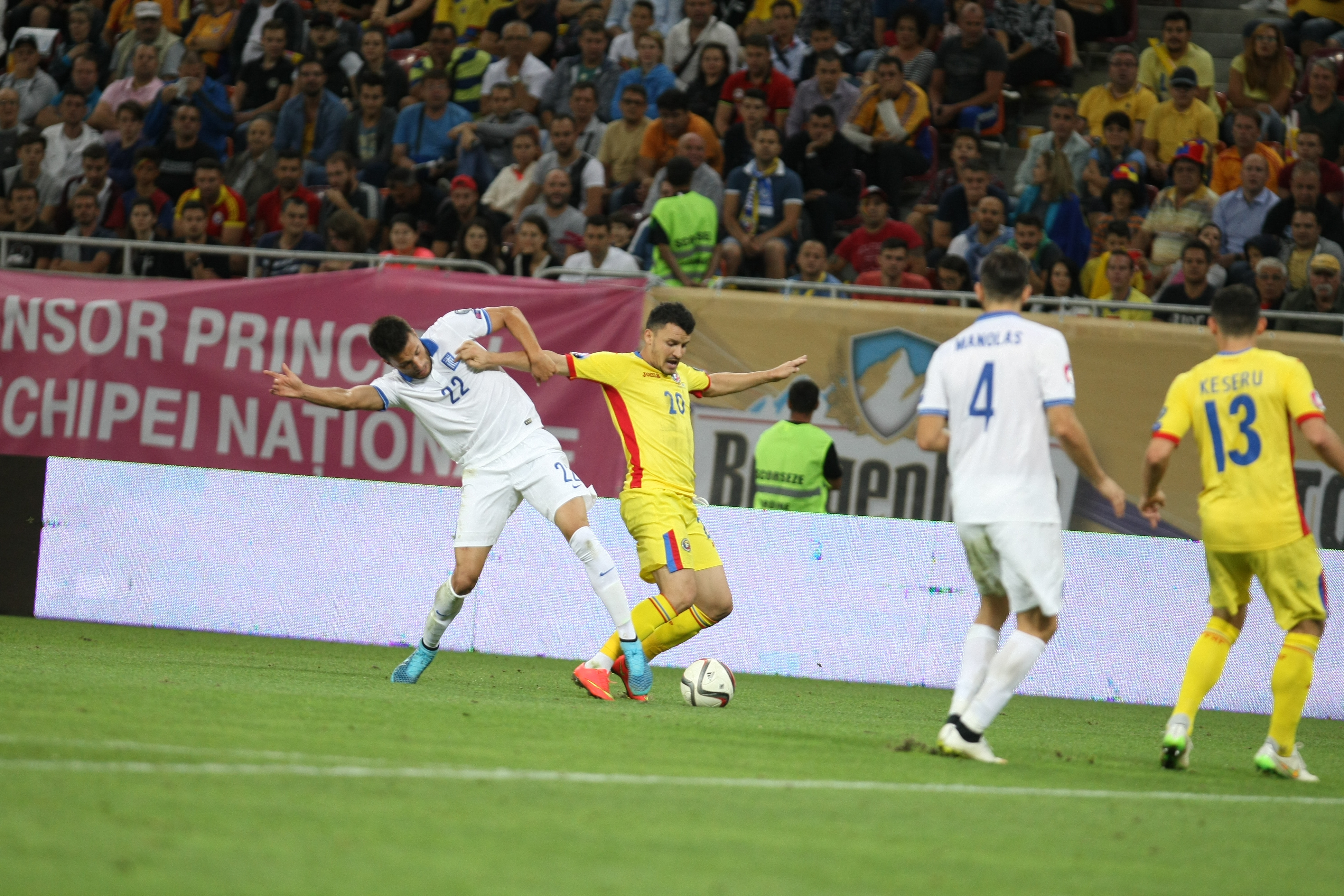 Apărare beton, atac de carton! Naționala României gâfâie în drum spre Euro 2016. Avem cea mai bună defensivă din istorie, dar suntem în pragul cele mai mari crize ofensive din ultimii 67 de ani