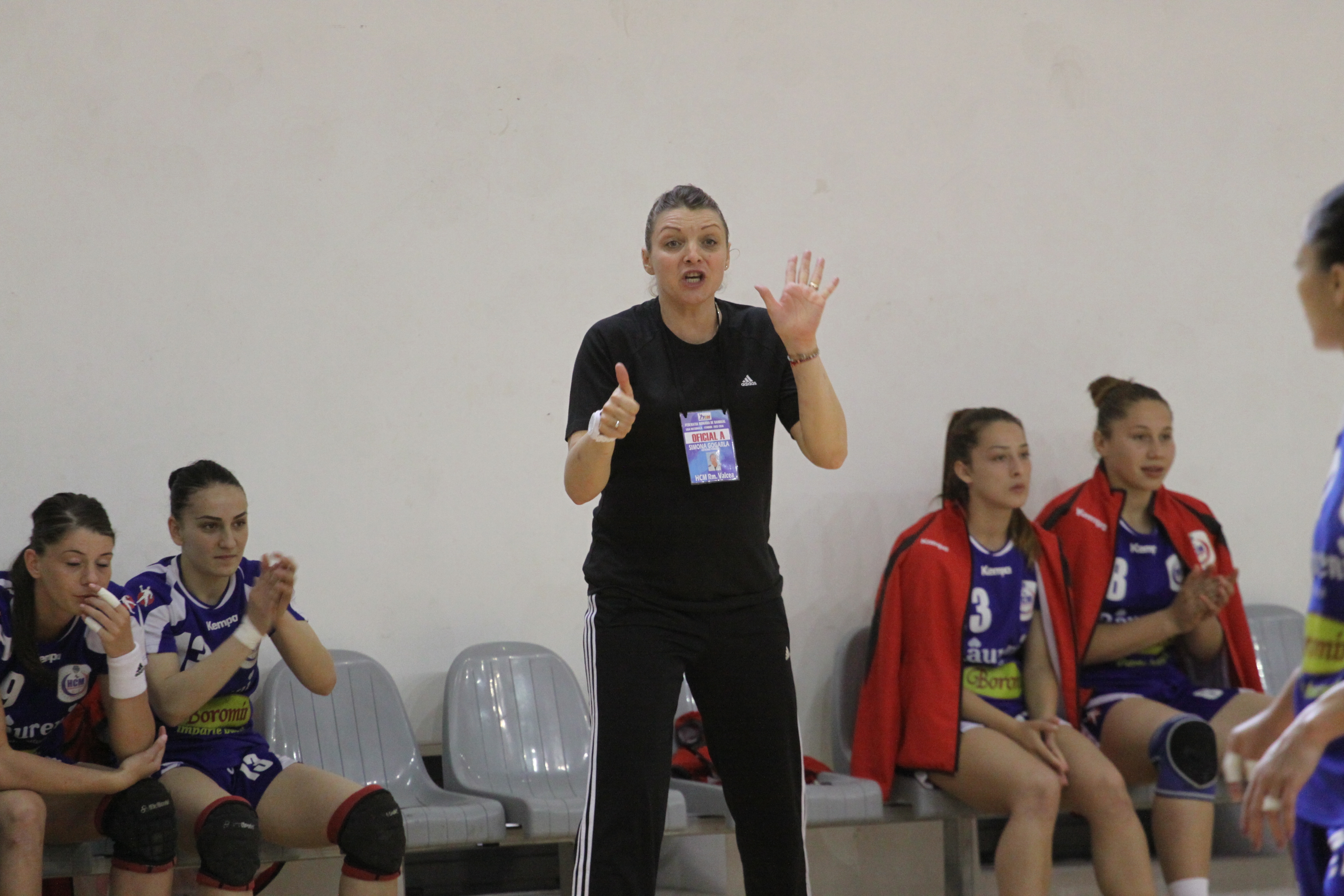 Demisă, Simona Gogîrlă strigă: ”Am pus suflet, dar m-au executat!”