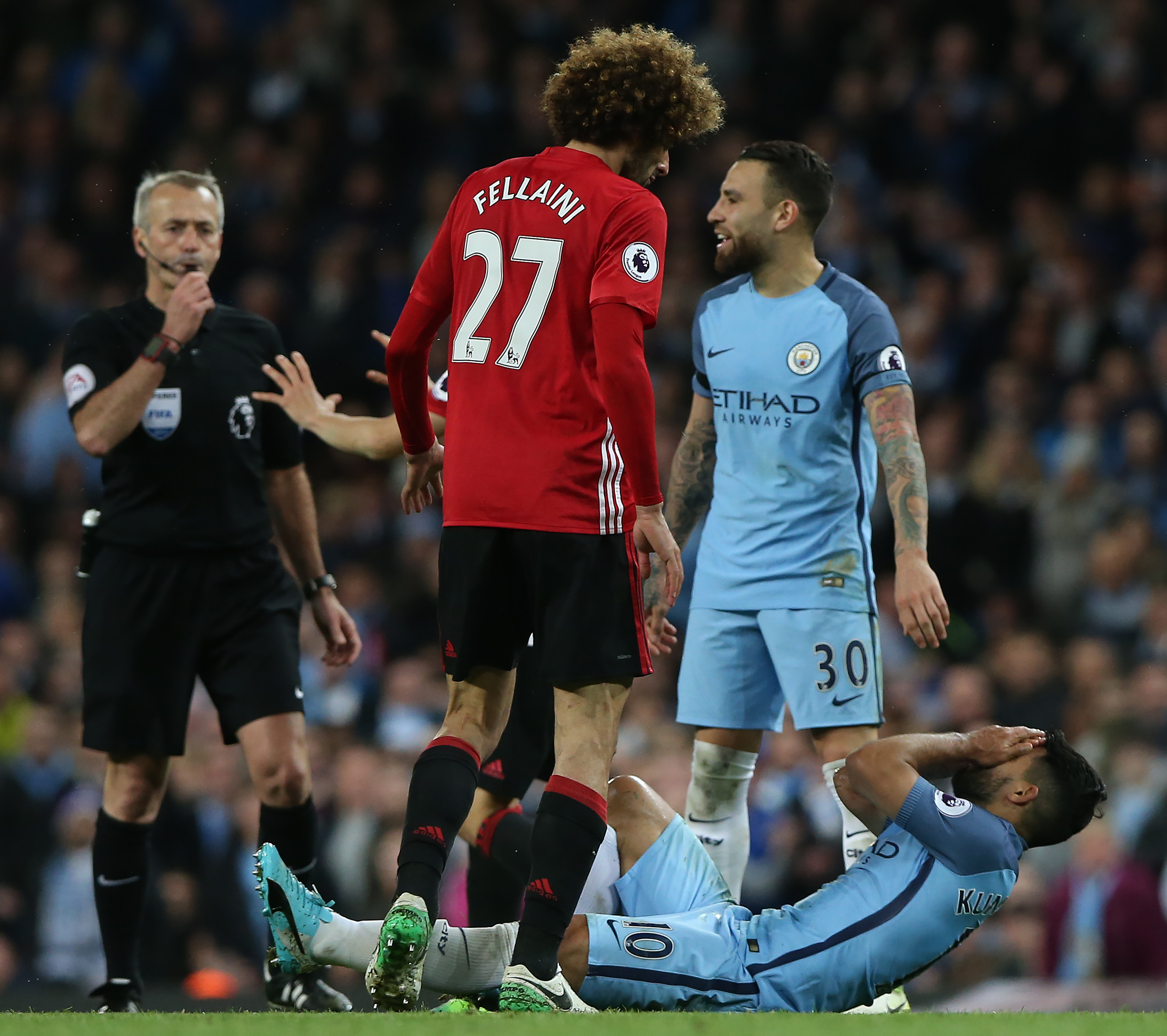 Anglia, etapa a 26-a. Restanța Manchester City - Manchester United s-a terminat egal. Fellaini l-a făcut KO pe Aguero | GALERIE FOTO&VIDEO