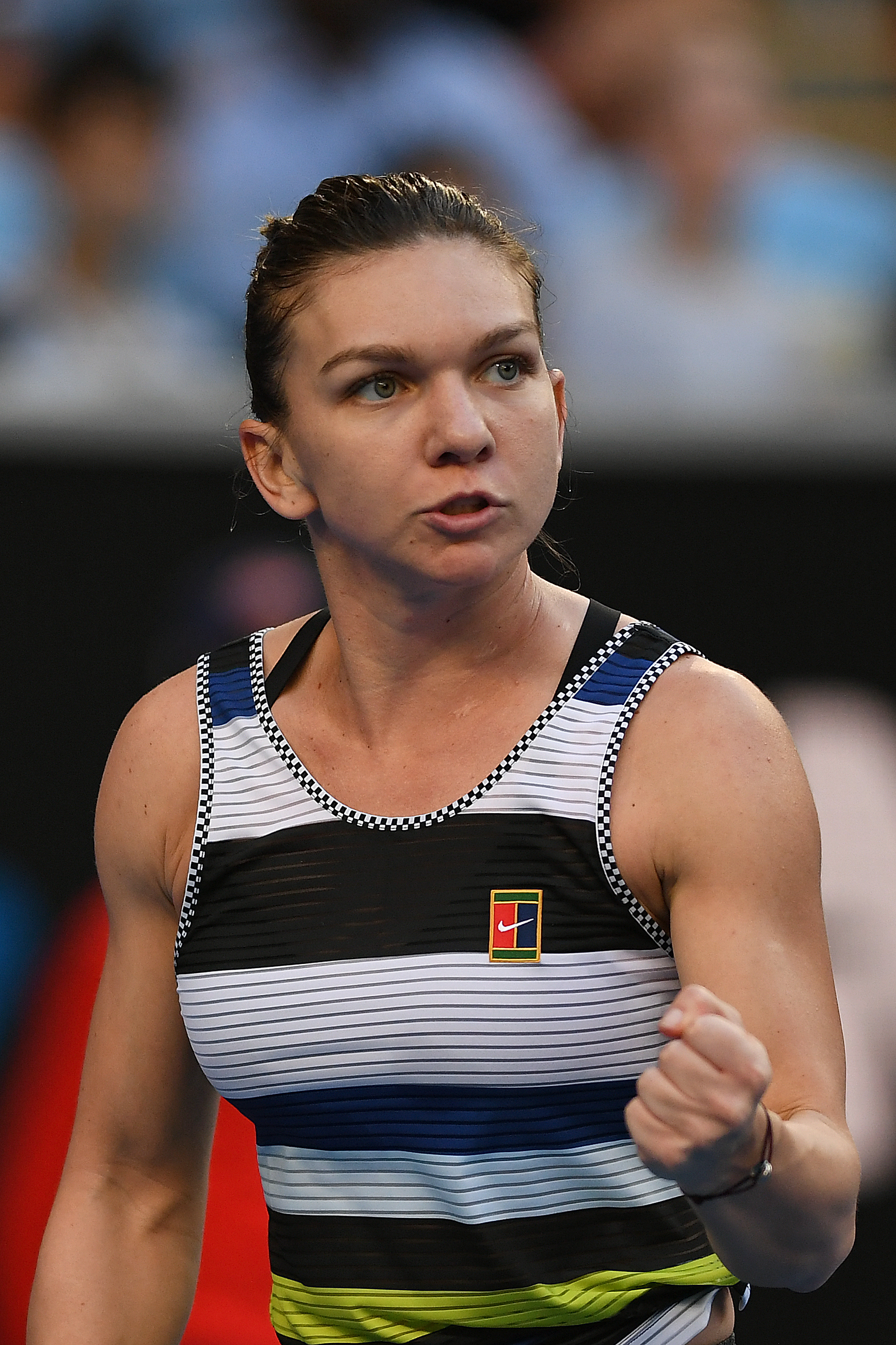 Simona Halep, în optimi la Australian Open! O învinge categoric pe Venus Williams și se pregătește pentru duelul cu Serena! | VIDEO
