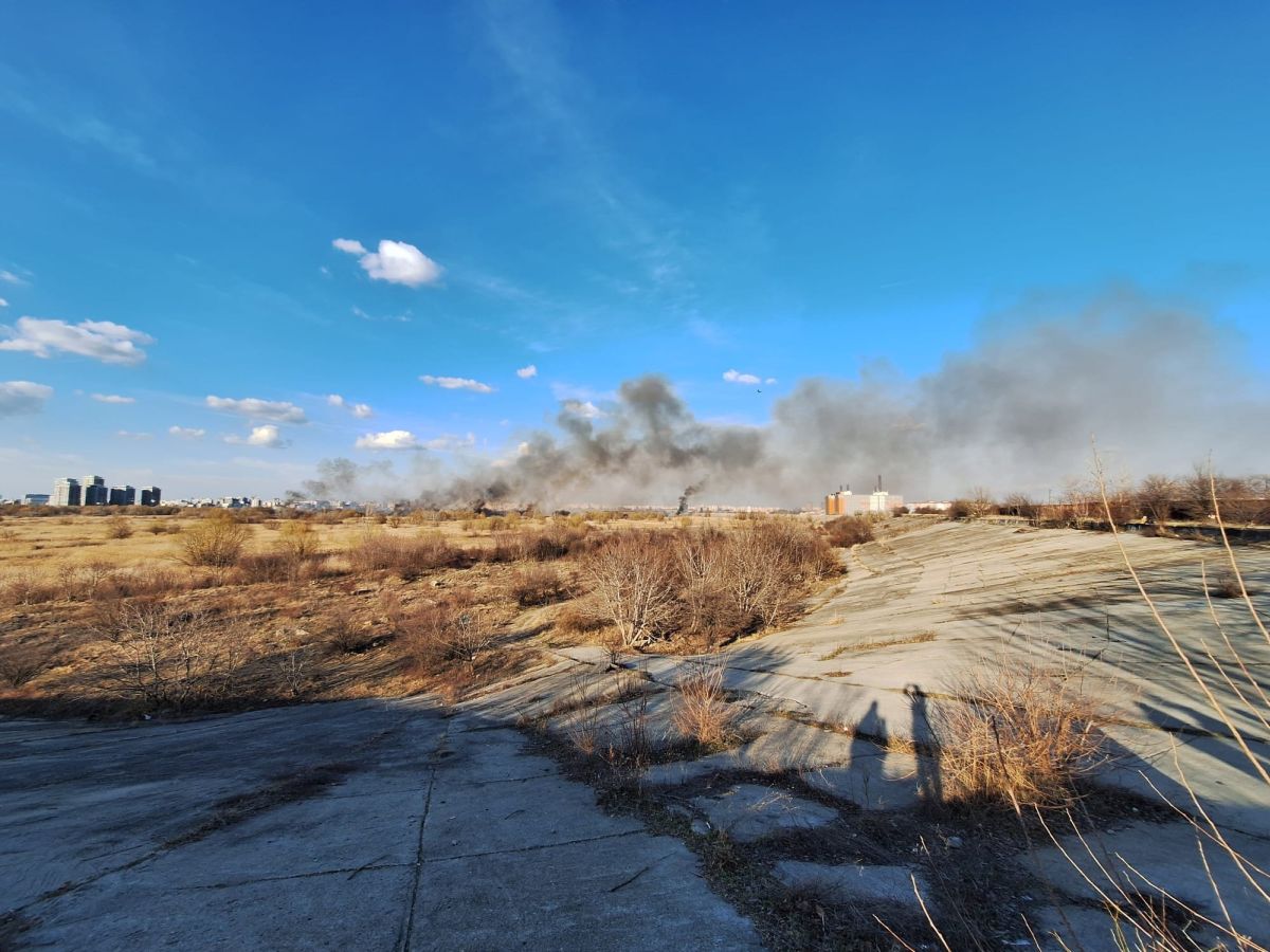 Incendiu de proporții în Delta Văcărești. A fost transmis mesaj RO-Alert