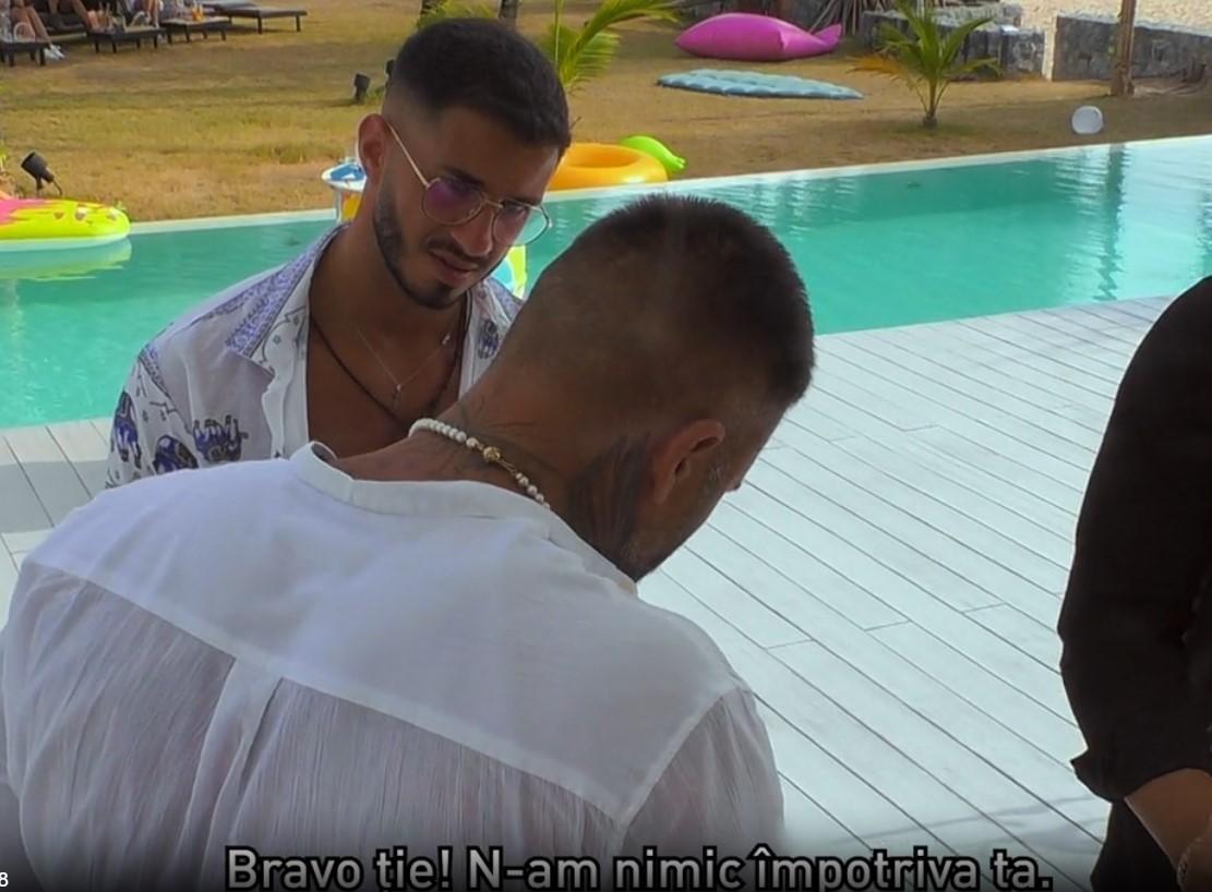 MAI, IGSU și reprezentanța Comisiei Europene în România, dar și politicieni au reacționat la o postare Netflix după finala „Insula Iubirii”