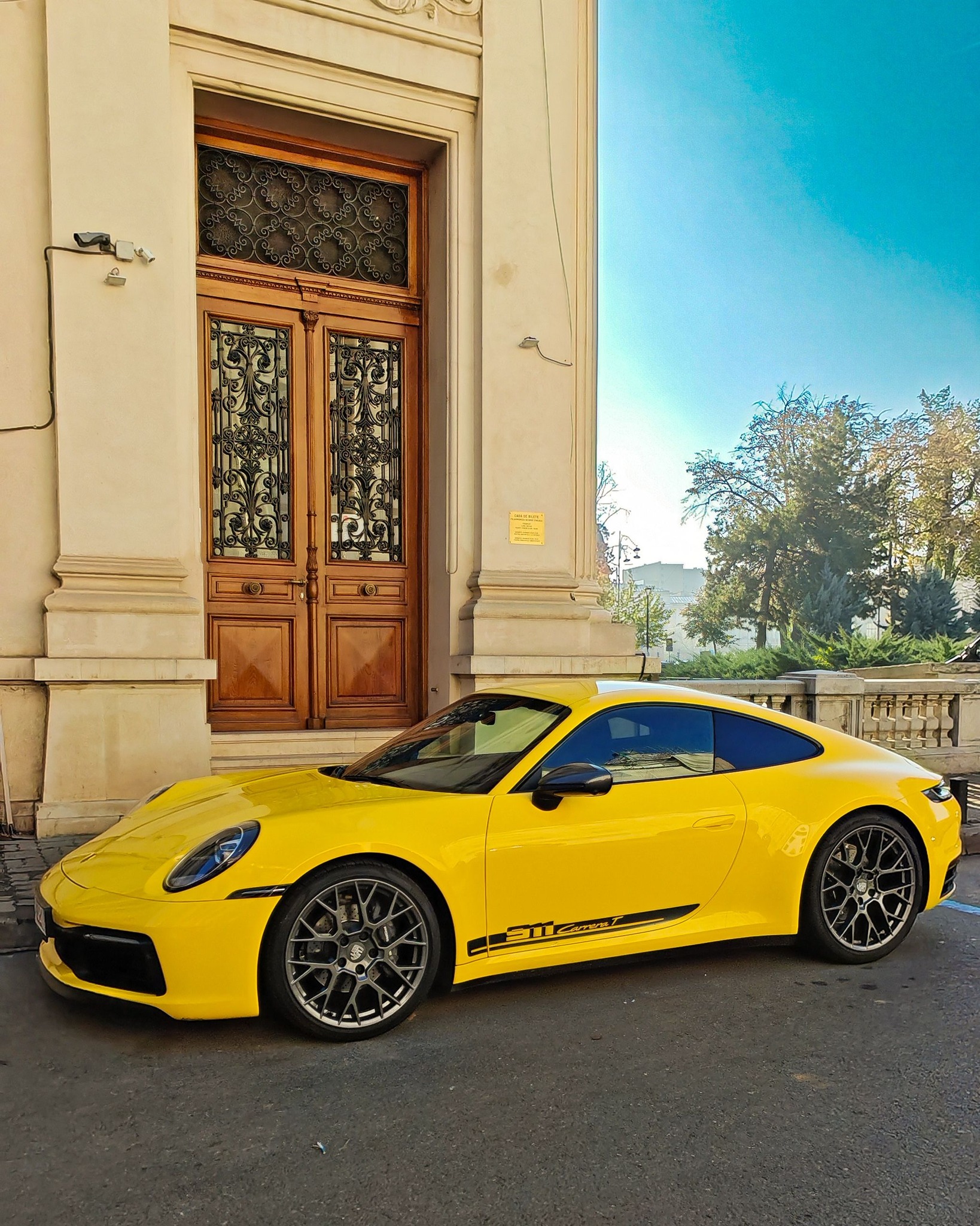 Mihai Morar sare în apărarea lui David Popovici, care a fost criticat că și-a luat Porsche de 170.000 de euro: „Nu merită crucificarea și pironirea din aceste zile”