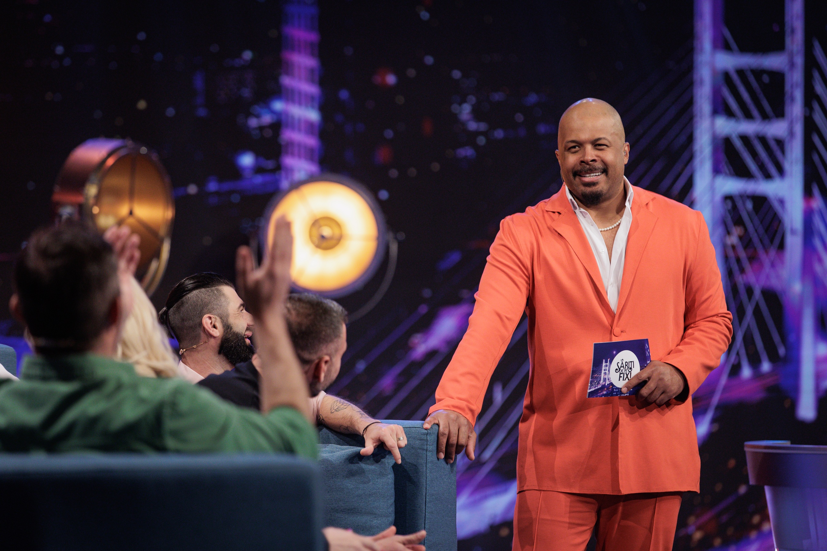 Viorica de la Clejani a semnat cu Pro TV. În ce emisiune va apărea artista. „Eu încerc să mă distrez, că sunt femeie liberă, fără Ioniță!”