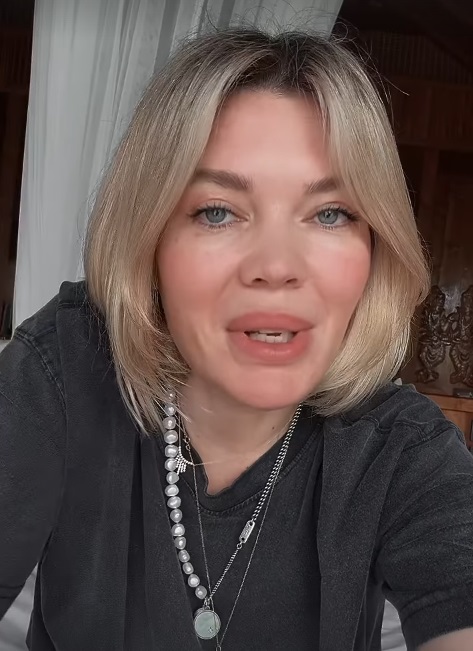 Smiley și Gina Pistol au plecat în Bali. Cu ce se ocupă acolo vedeta: „El este într-o tabără de muzică, iar eu vreau să fiu spontană”