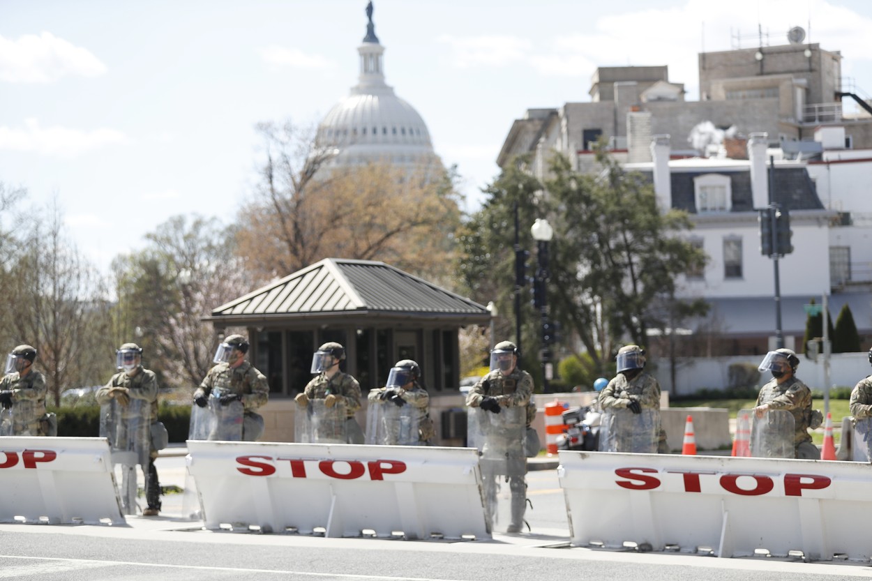Atac la Capitoliul din Washington. Un polițist a fost ucis, iar altul a fost rănit