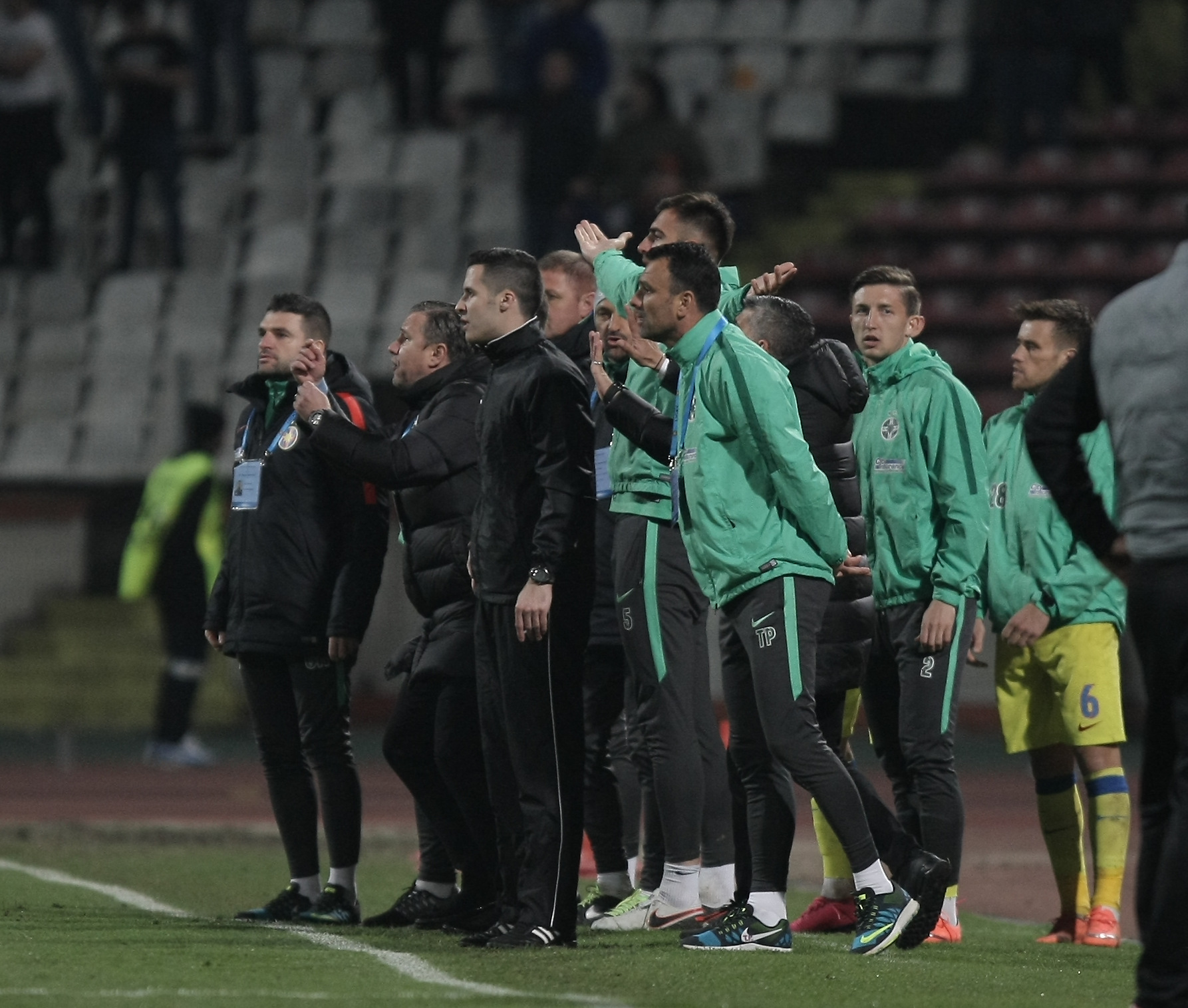 Tensiuni la Steaua. Campionii se critică între ei, după ce au scăpat victoria în finalul derby-ului cu Dinamo: ”Retragere inexplicabilă în repriza a doua. Bicfalvi a egalat, după o greșeală a lui Papp” / FOTO&VIDEO