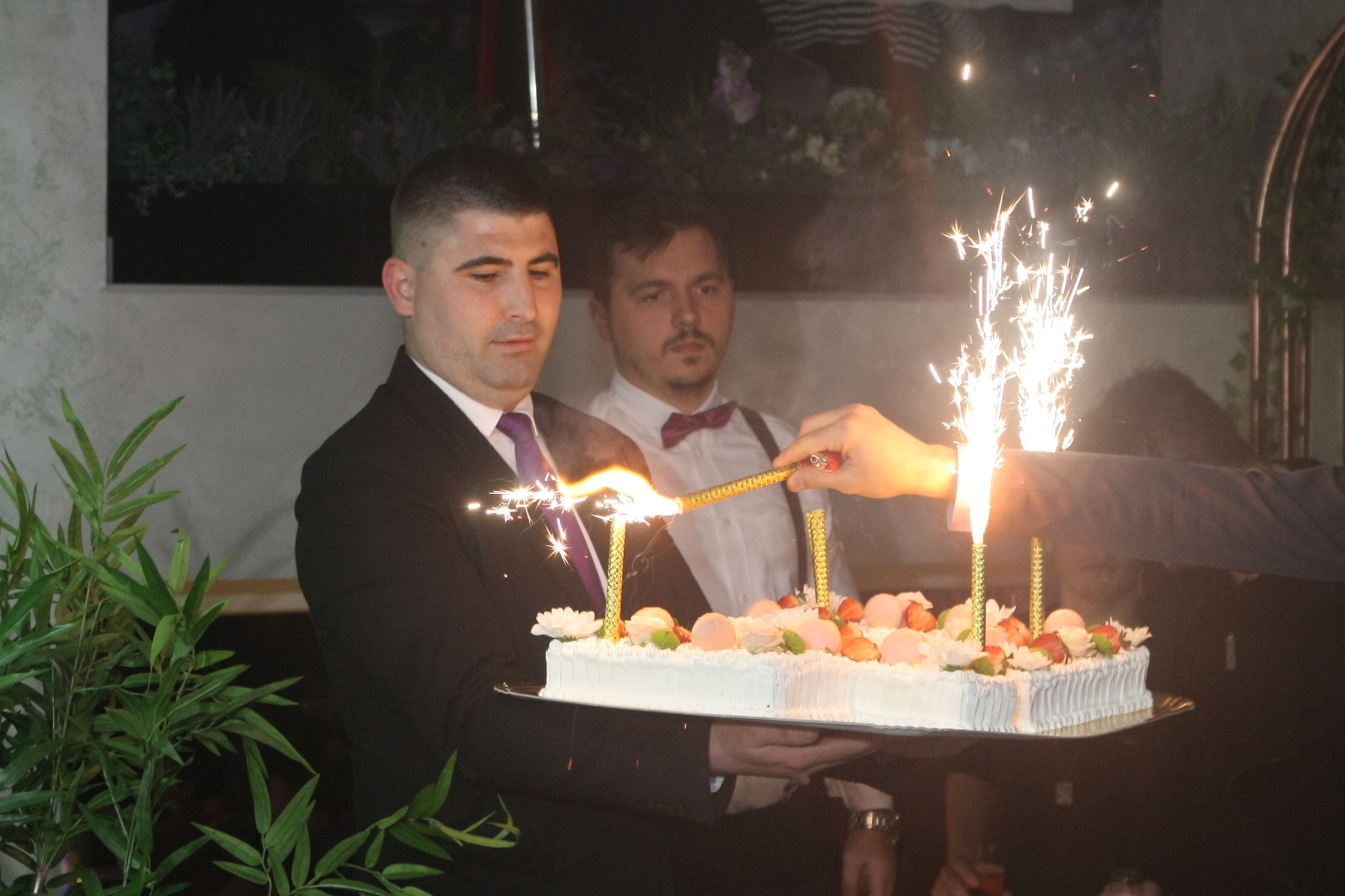 GALERIE FOTO. Oana Roman n-a vrut cadouri de ziua ei. Le-a cerut invitaților să doneze banii pentru un caz umanitar