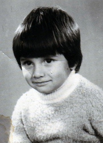 Imagini rare din copilăria celor mai iubite vedete din România. Puțini le-ar recunoaște