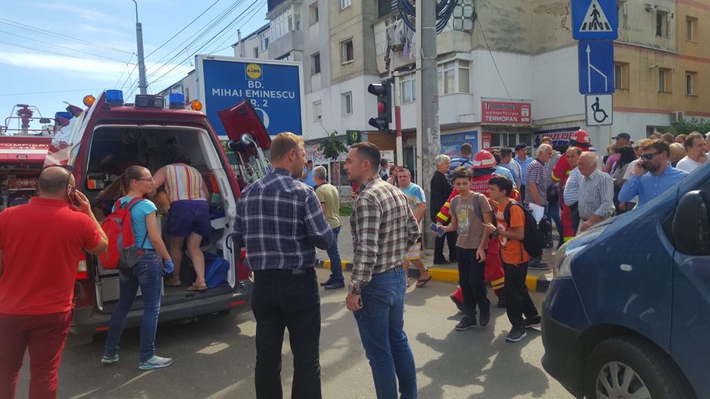 UPDATE: Cinci oameni răniți, după explozia de la Botoșani. Un copil, printre victime. Un adult, în stare critică