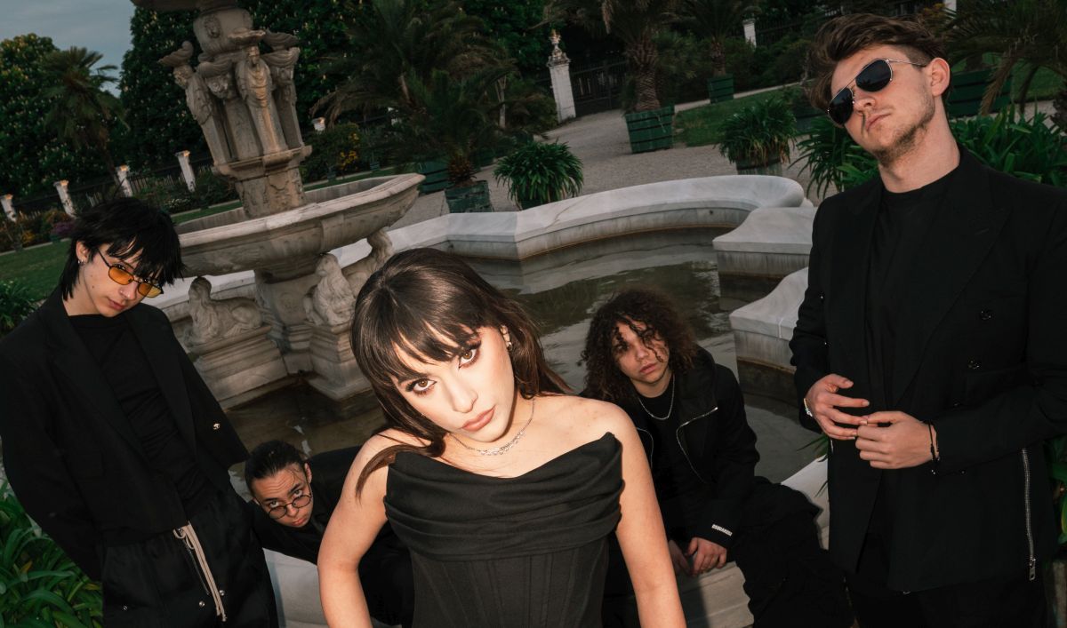 Alexandra Căpitănescu, dincolo de lumina reflectoarelor: „Am învățat că viața nu merge niciodată exact cum îți imaginezi”. Ce se ascunde în spatele succesului de la 22 de ani