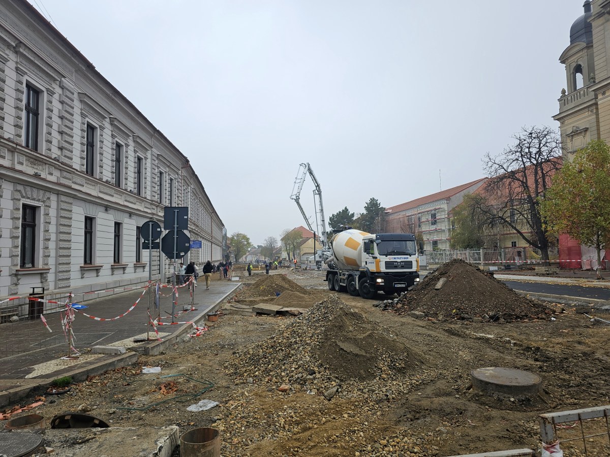 Descoperă Băile Felix și Oradea: două bijuterii ale turismului din vestul României, aproape una de alta. Se îmbină relaxarea termală cu eleganța urbană