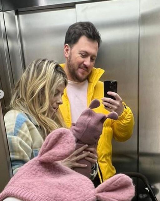 Cum se descurcă Roxana Hulpe în rolul de mamă: „Încă nu știu dacă sunt în stare să o îngrijesc așa cum are ea nevoie”