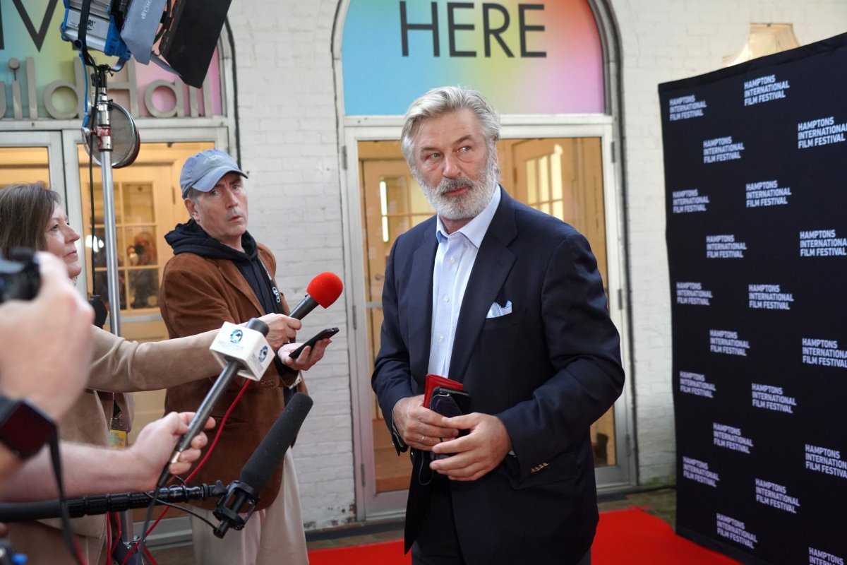 Primele imagini din „Rust”, filmul cu Alec Baldwin, marcat de împușcătura fatală de pe platou VIDEO