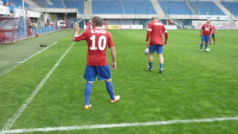 ”Regele” Hagi a revenit pe teren la 50 de ani! A făcut furori în Polonia