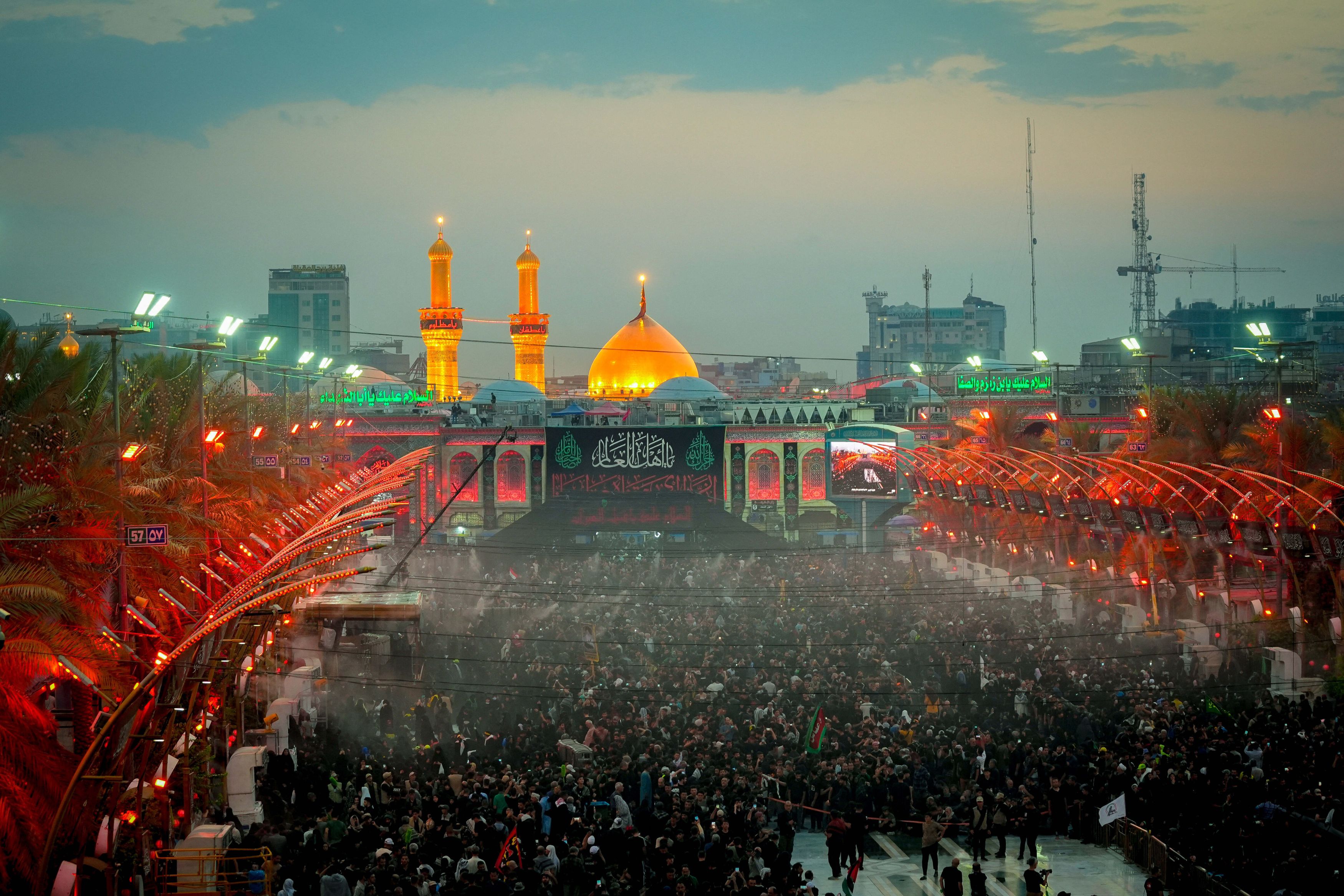 Peste 21 de milioane de pelerini şiiţi la una dintre cele mai mari adunări religioase din lume, în Irak