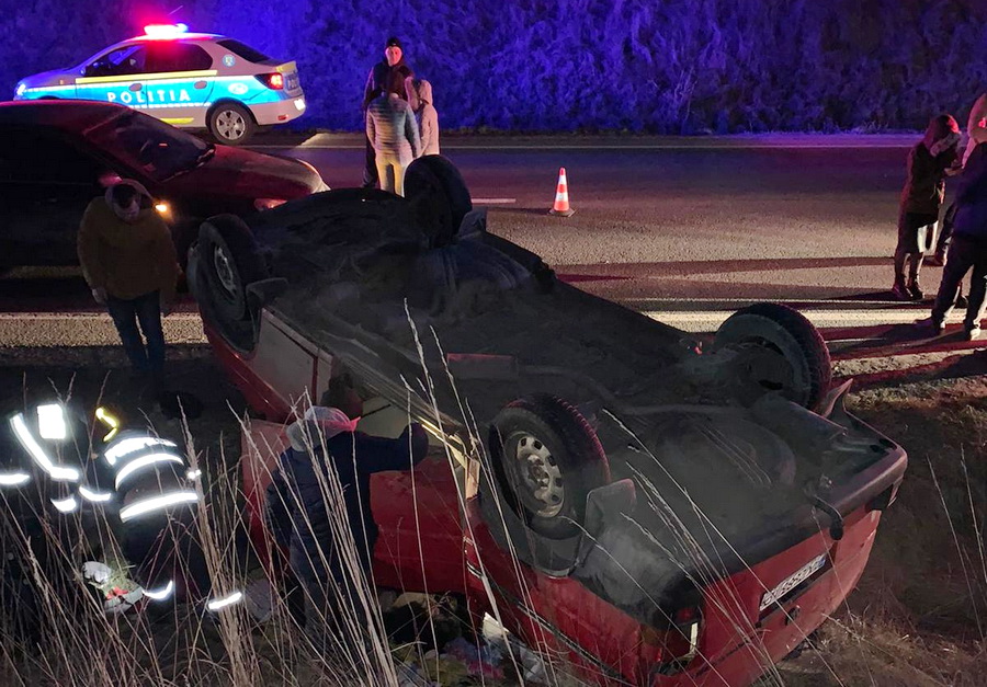 Refugiați ucraineni răniți într-un accident produs în Bihor. În microbuz erau și copii