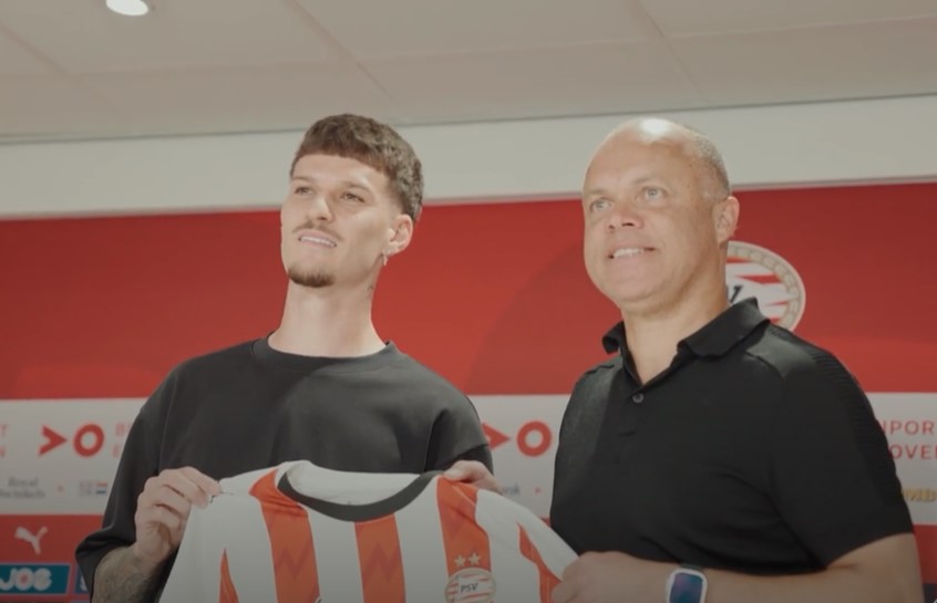 Dennis Man a fost prezentat oficial de PSV. E al treilea român care va juca pentru campioana Olandei