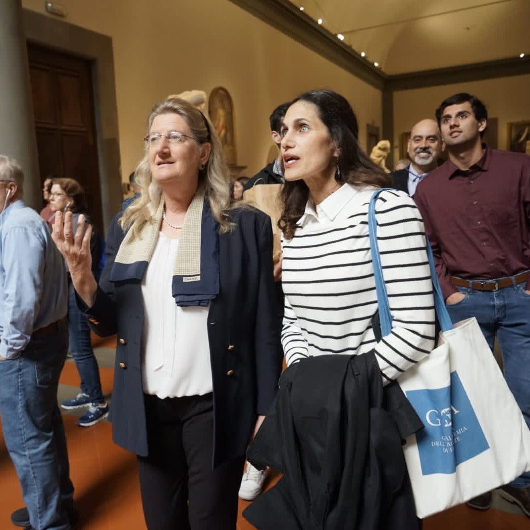 Directoarea americană forțată să demisioneze după ce le-a arătat elevilor o fotografie cu „David” a vizitat capodopera