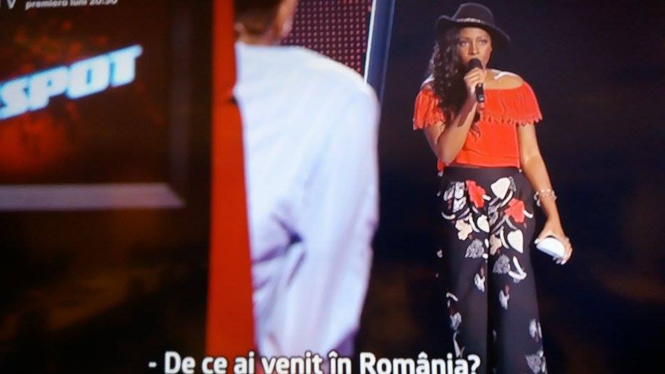 O concurentă l-a făcut pe Tudor Chirilă să rupă butonul scaunului, la Vocea României. A venit în România, ca să scape de rasism