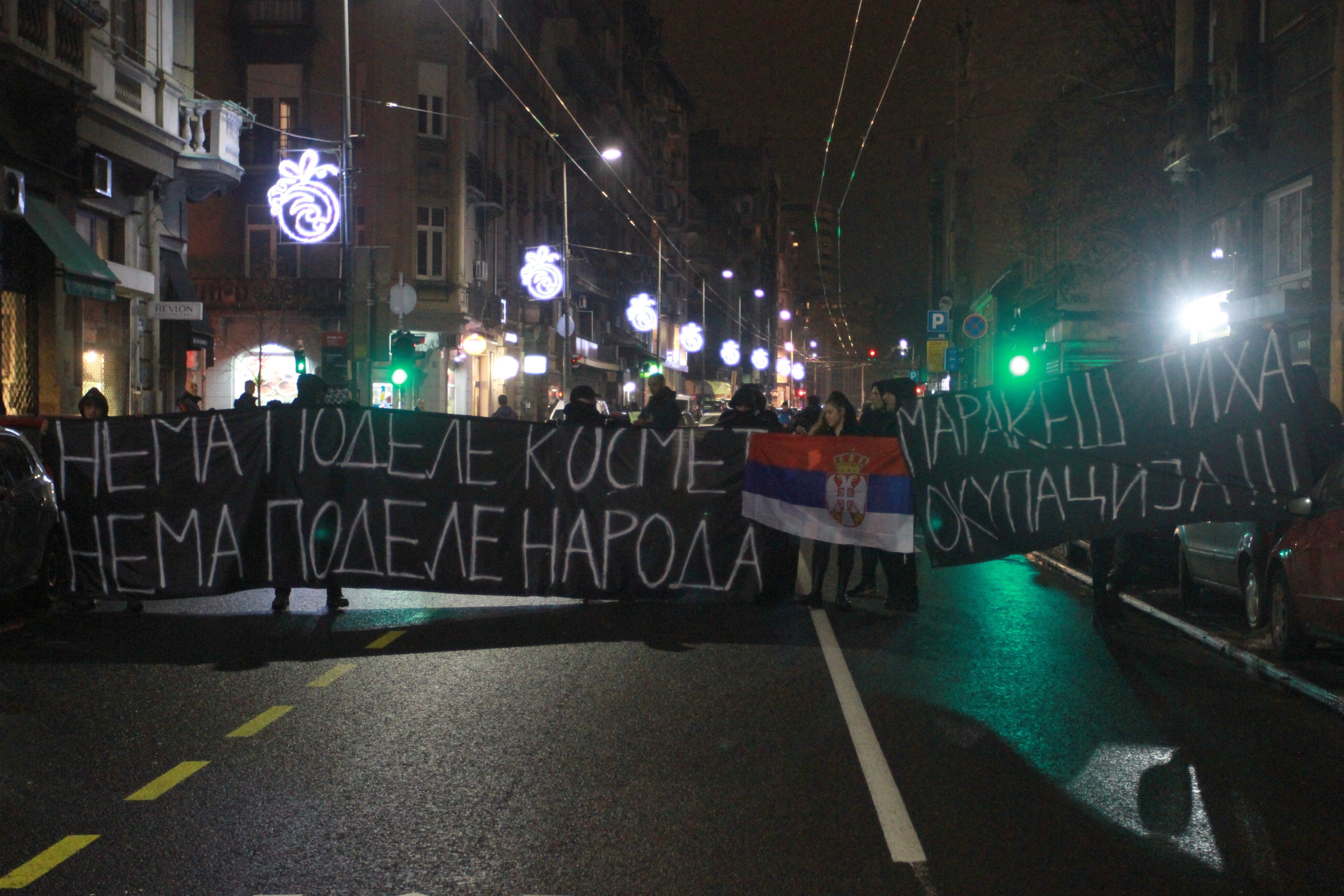 Proteste în Serbia față de președinte. Mii de oameni au ieșit în stradă / FOTO&VIDEO