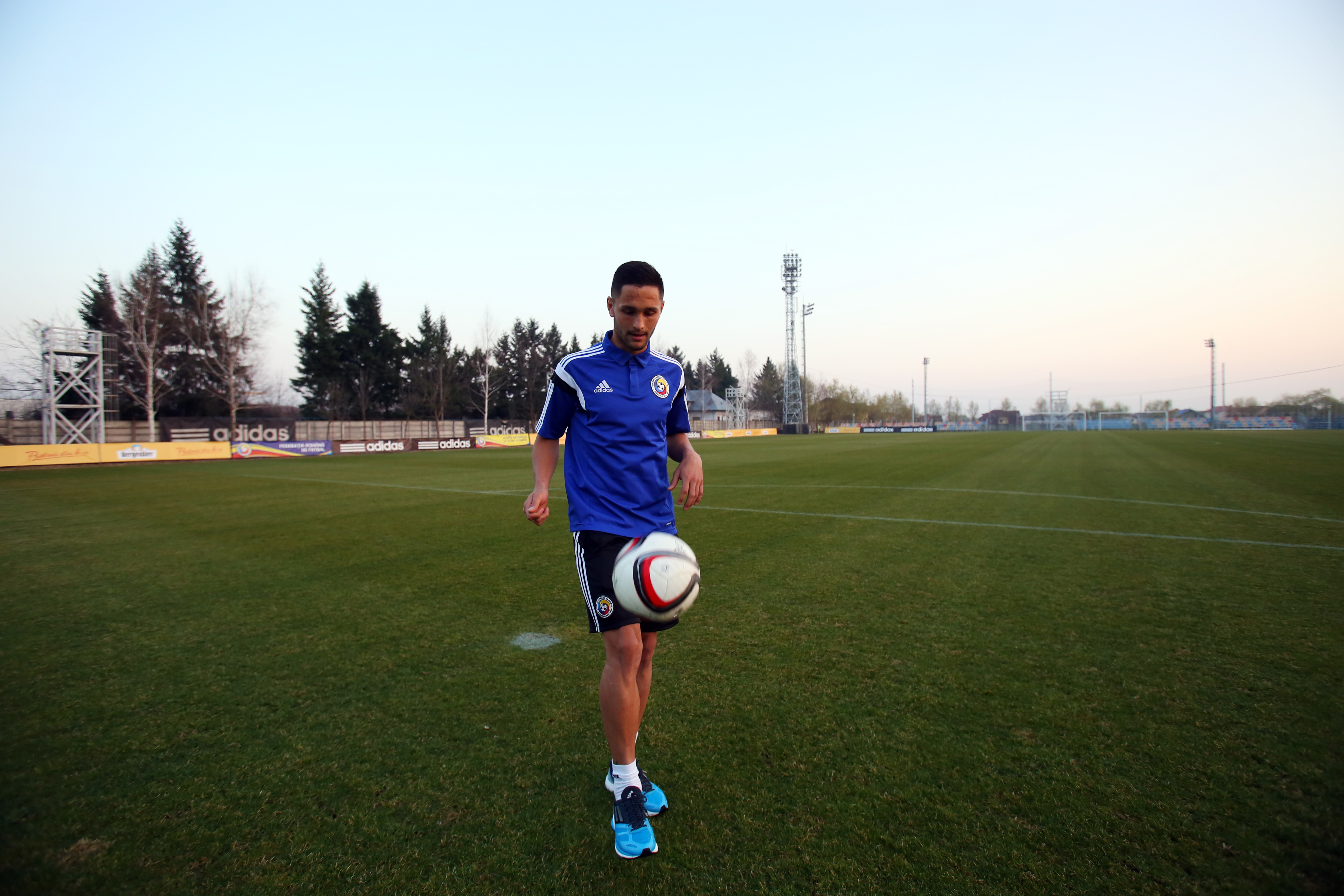 ROMÂNIA - FEROE: Florin Andone joacă în numele tatălui / GALERIE FOTO