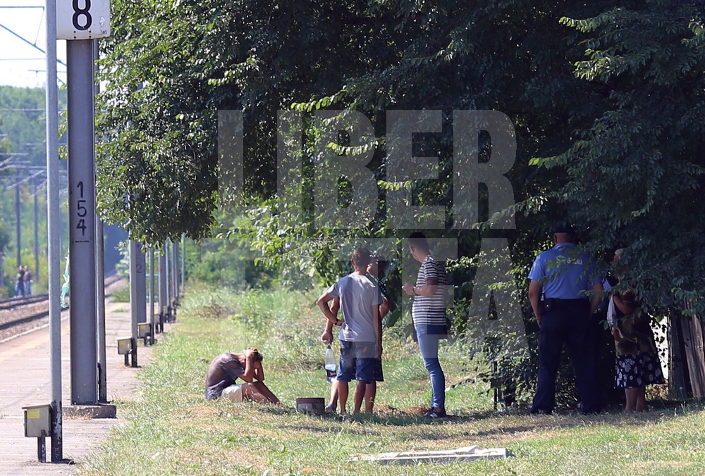 EXCLUSIV/ Sinucidere și crimă la Brănești. Mama și-a împins fata cea mare în fața trenului, pe cele doua mici le-a luat în brațe și a sărit pe șine!