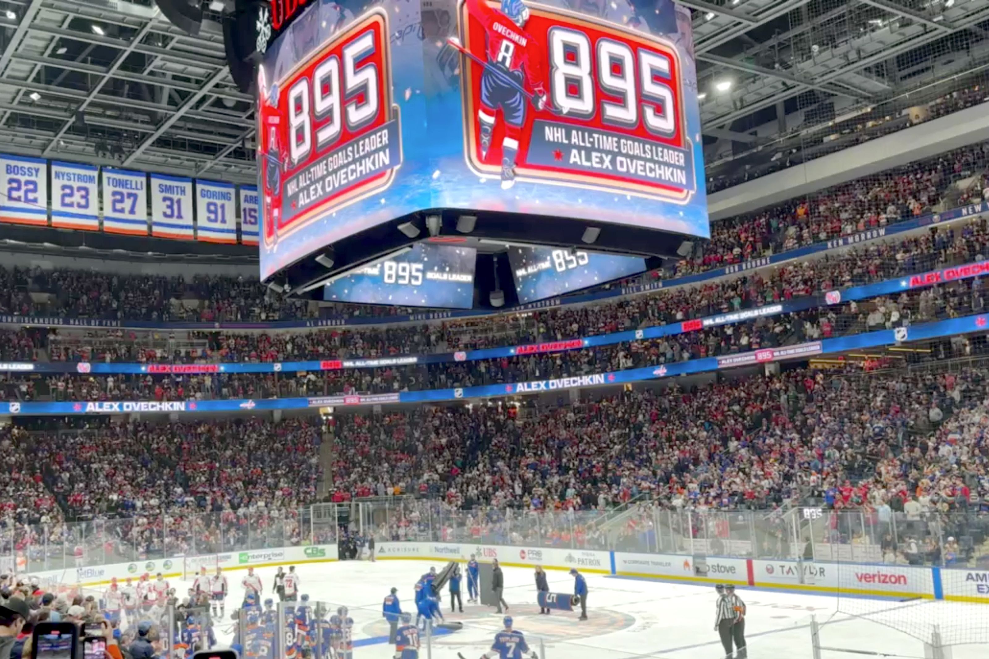 Alex Ovecikin a devenit cel mai bun marcator din istoria NHL, performanța este folosită în scopuri propagandistice: „Gol direct în meciul cu NATO”
