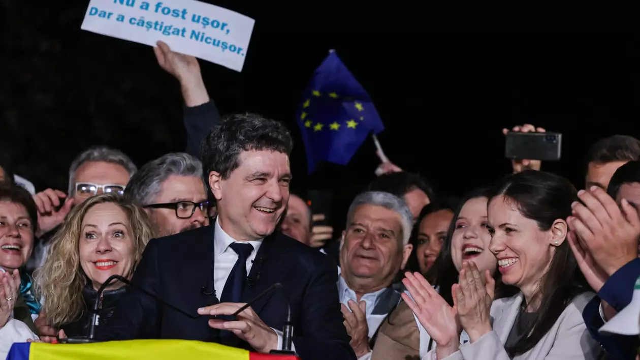 Ce salariu va primi Nicușor Dan ca președinte al României. O să câștige cu aproape 4.500 de lei mai mult ca la primărie