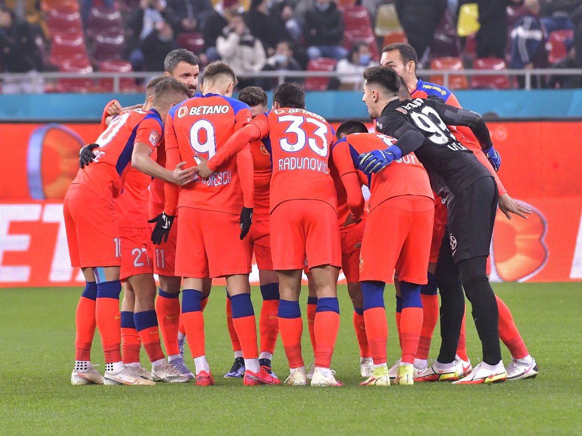 FCSB - Rapid 3-1. Roș-albaștrii au câștigat cu două goluri marcate în prelungiri