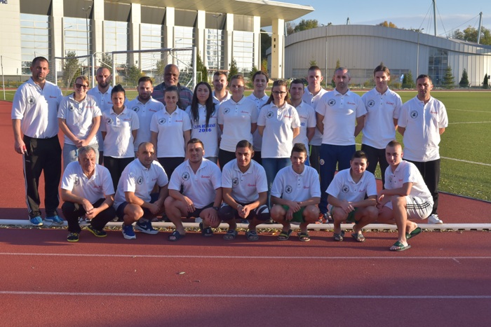 România are ca obiectiv cucerirea a 9 medalii la CM de fotbal-tenis din Cipru! Burleanu al lor e poreclit ”Dumnezeu negru”