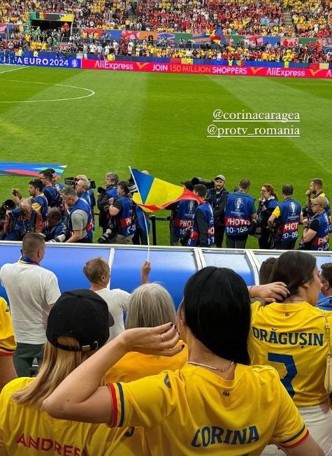 EURO 2024. Cum au apărut Andreea Esca și Corina Caragea la meciul România - Belgia. Prezentatoarele au sărit și scandat cu suporterii
