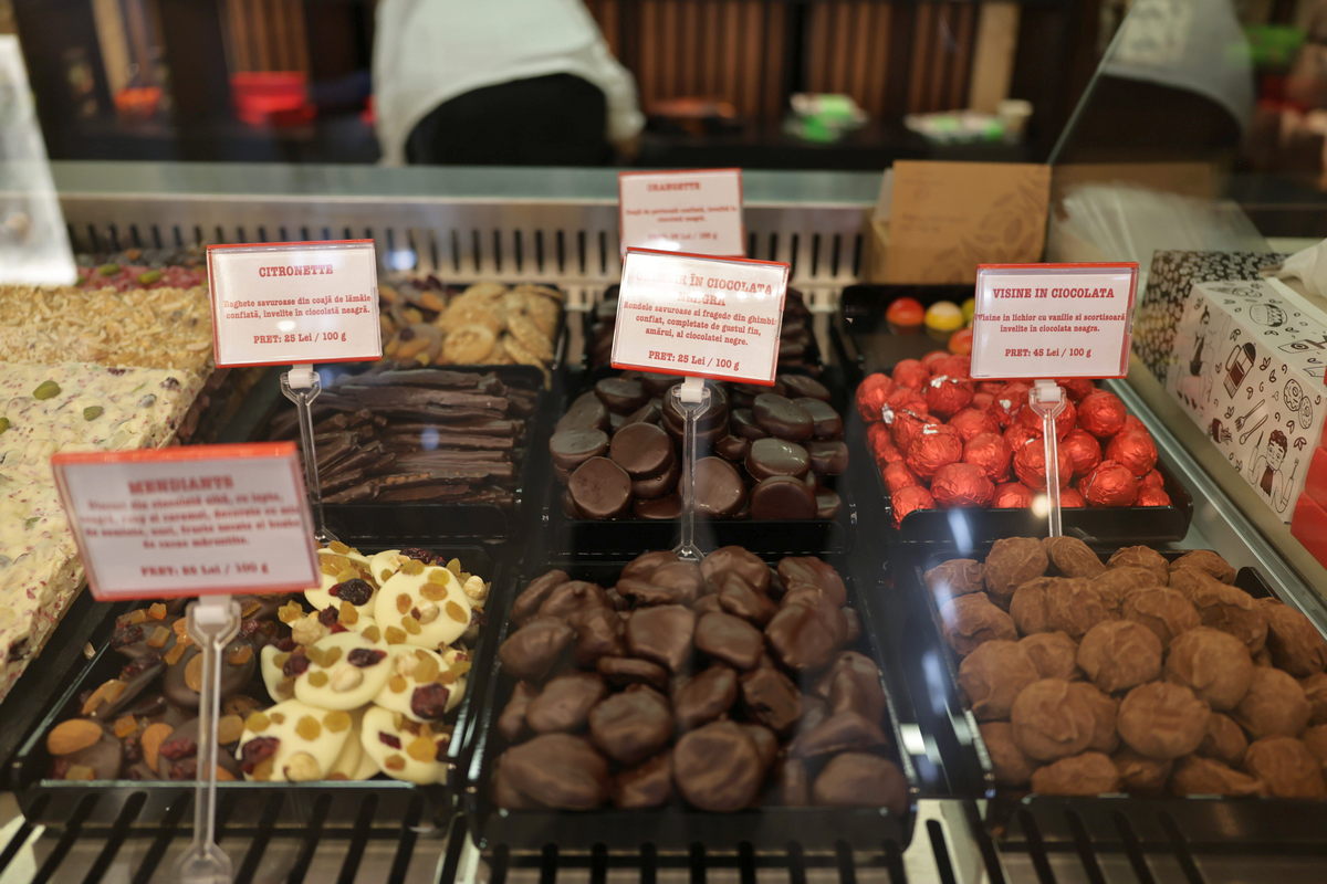 Chocolate Saga 2025: festivalul care sparge toate regulile la Biblioteca Națională. Ciocolată cu vin roșu, parfumuri de lux și praline cu ardei iute