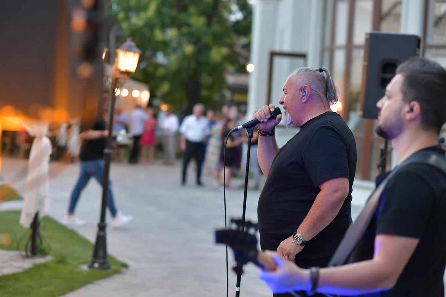 Cum arată acum Bodo de la Proconsul după ce a slăbit 46 de kilograme. Abia îl mai recunoști pe stradă