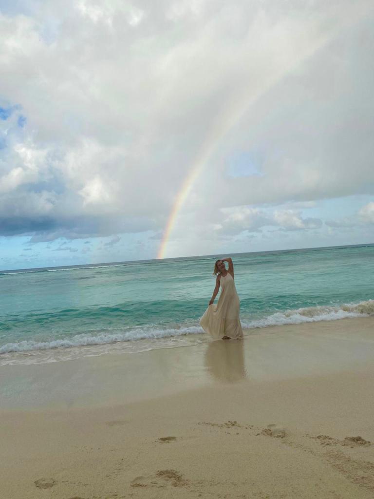Alessandra Stoicescu a împlinit 46 de ani în Seychelles. Anunțul făcut din vacanță: „Sunt în cea mai fericită perioadă a vieții mele”