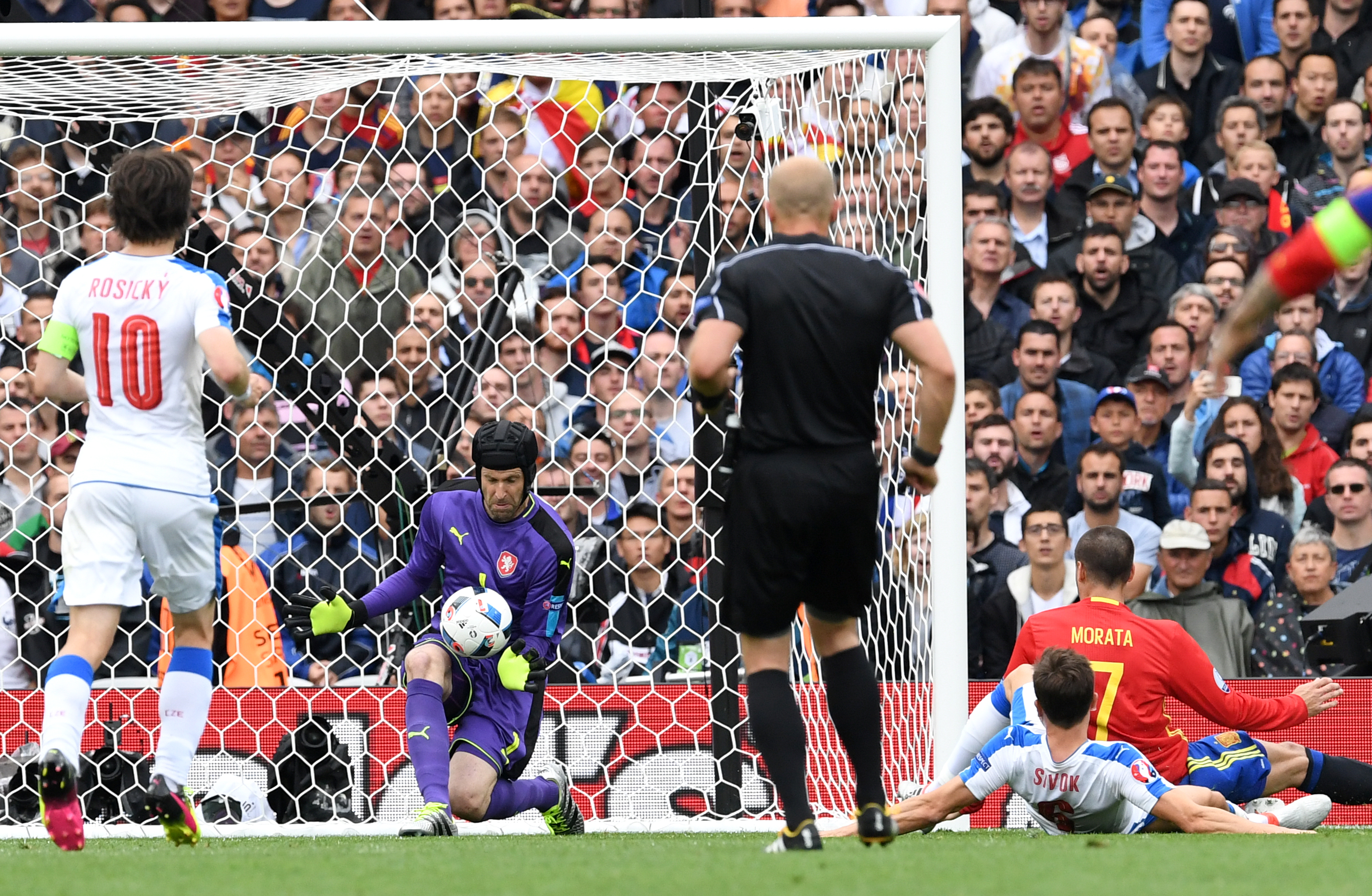 Euro 2016. Spania - Cehia 1-0. Campioana europeană, victorie la limită / FOTO