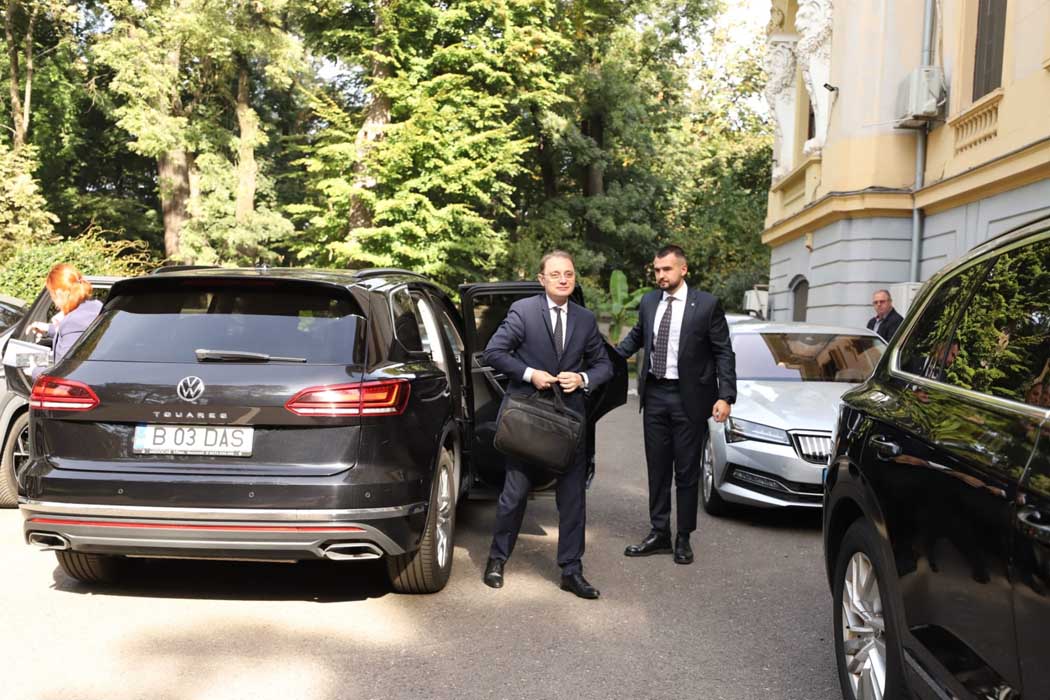 Luca Niculescu a început negocierile pentru noul Guvern