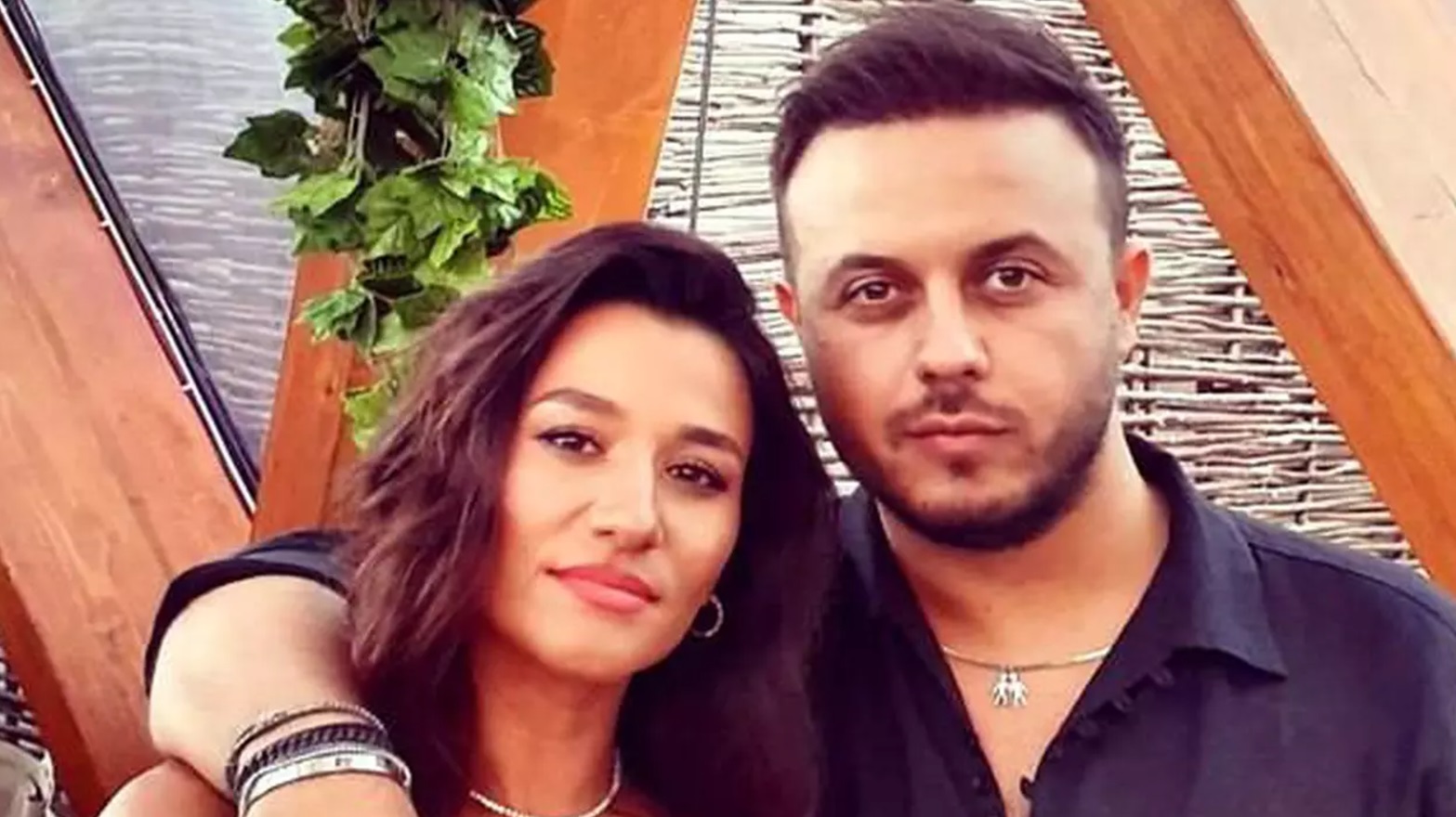 Claudia Pătrașcanu, un nou scandal cu Bianca Drăgușanu. Ce mesaje ar fi ajuns la Gabi Bădălău