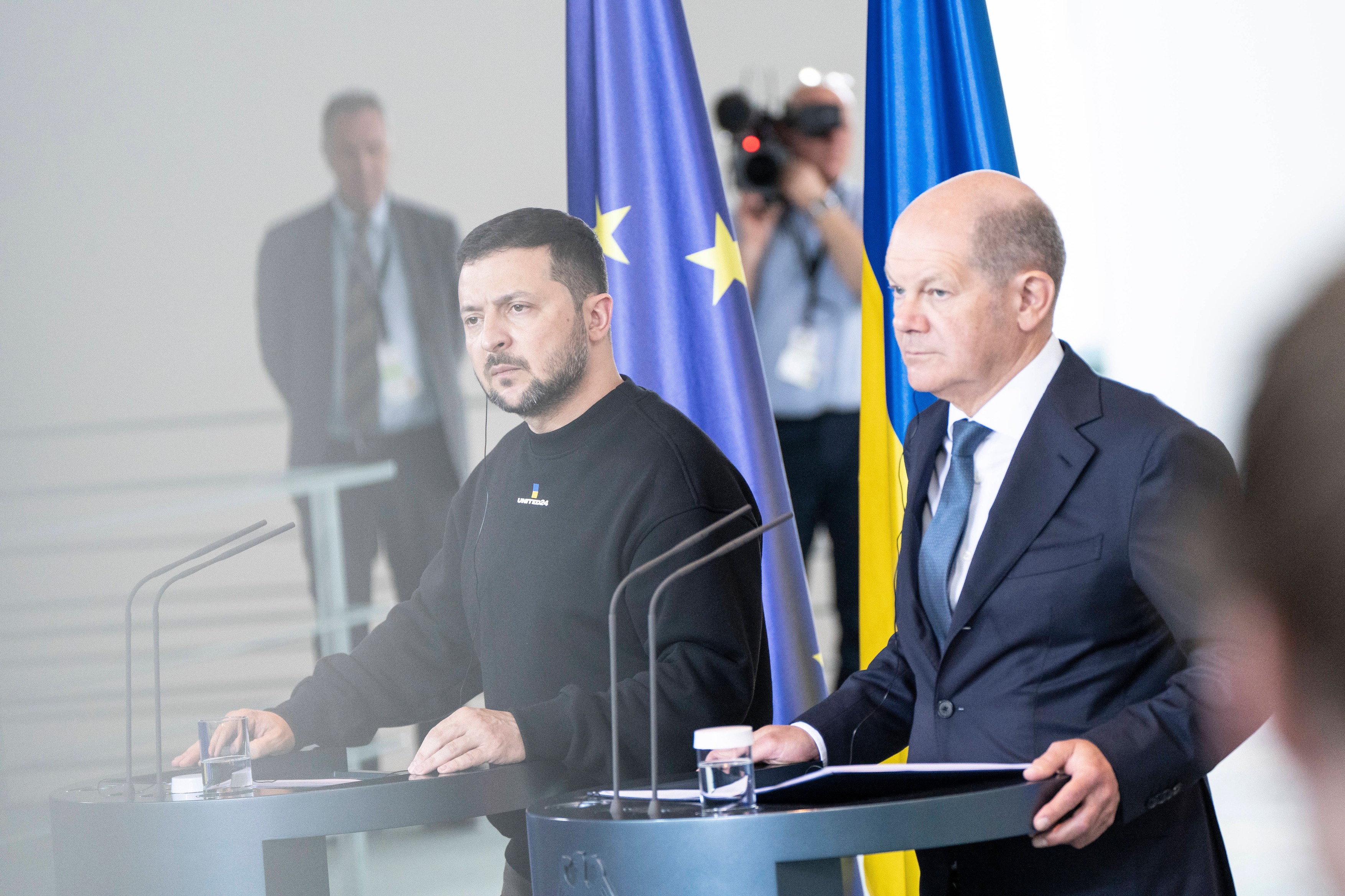 Zelenski, la Berlin: Putem face chiar în acest an ca înfrângerea Rusiei să fie „ireversibilă". Ce asigurări i-a dat Scholz