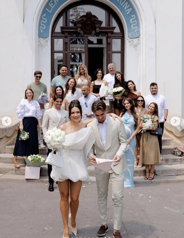 Cât costă și cum arată căruciorul lui Giorgios, fiul lui Ianis Hagi. Are prețul unei mașini